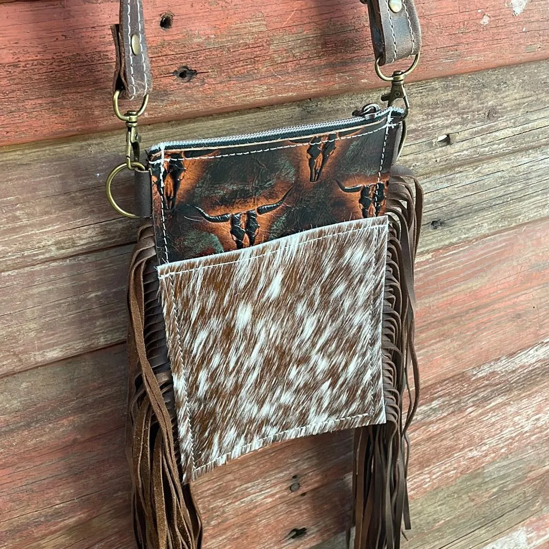 023 Carrie - Longhorn w/ Fireskulls