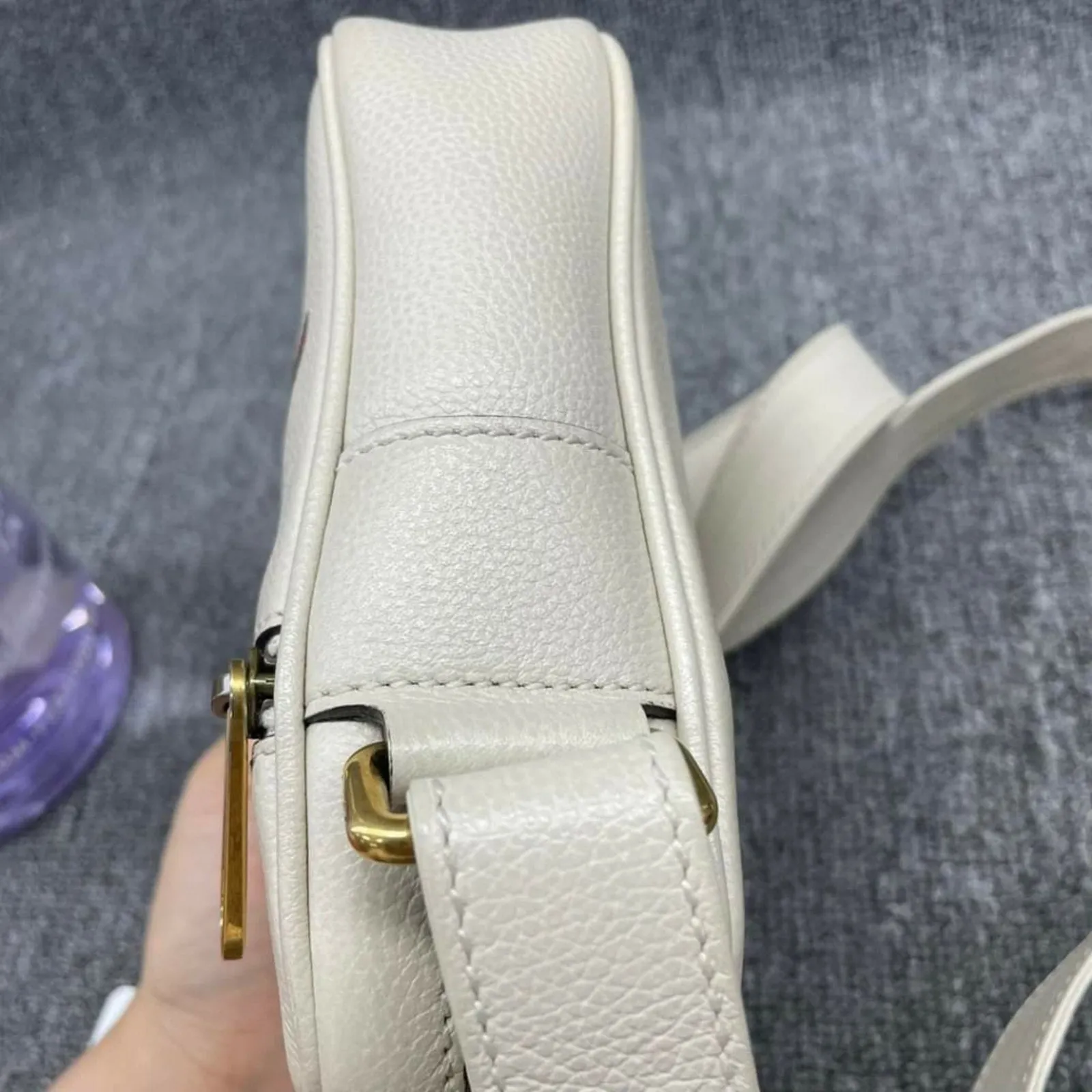 100% Authentic Gucci GG Leather Crossbody Bag