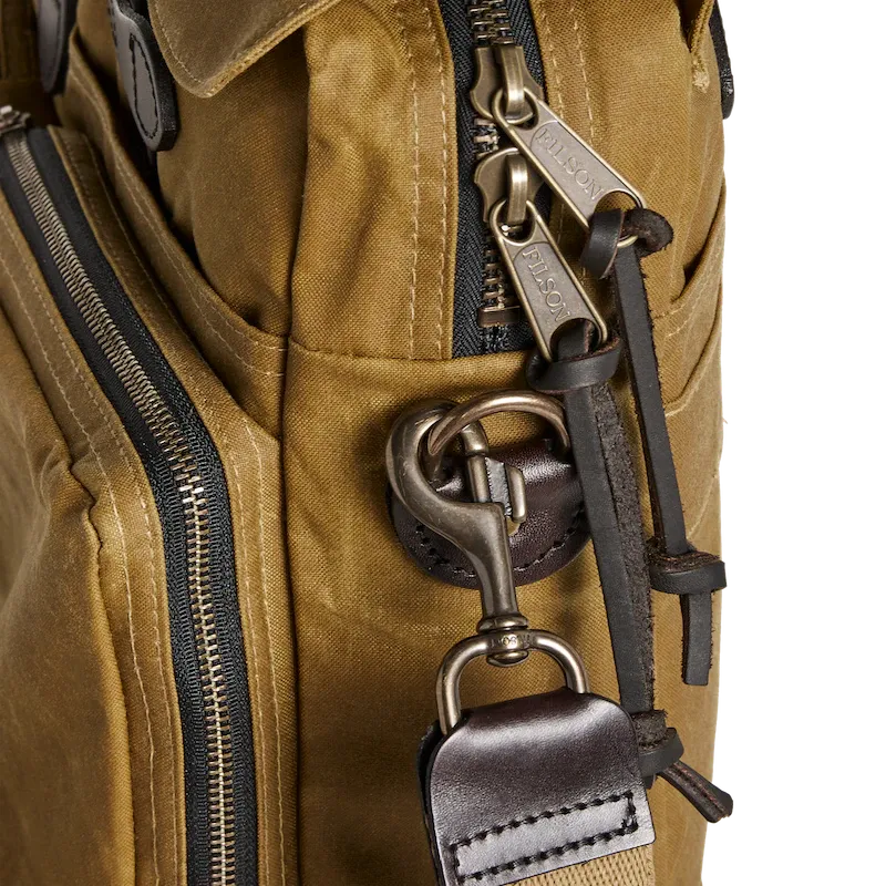 20231633 Filson 24 Hour Tin Briefcase