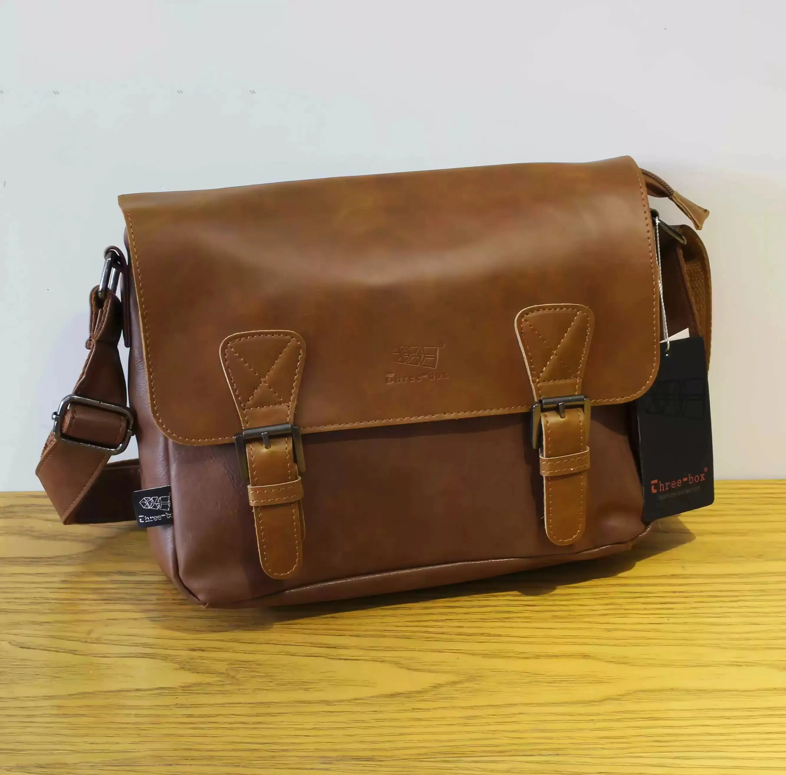 Adjustable Strap Leather Messenger Bag