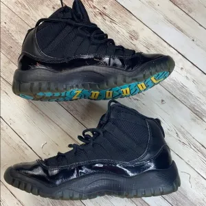 AIR JORDAN 11 RETRO BLACK GAMMA BLUE for boys size 13
