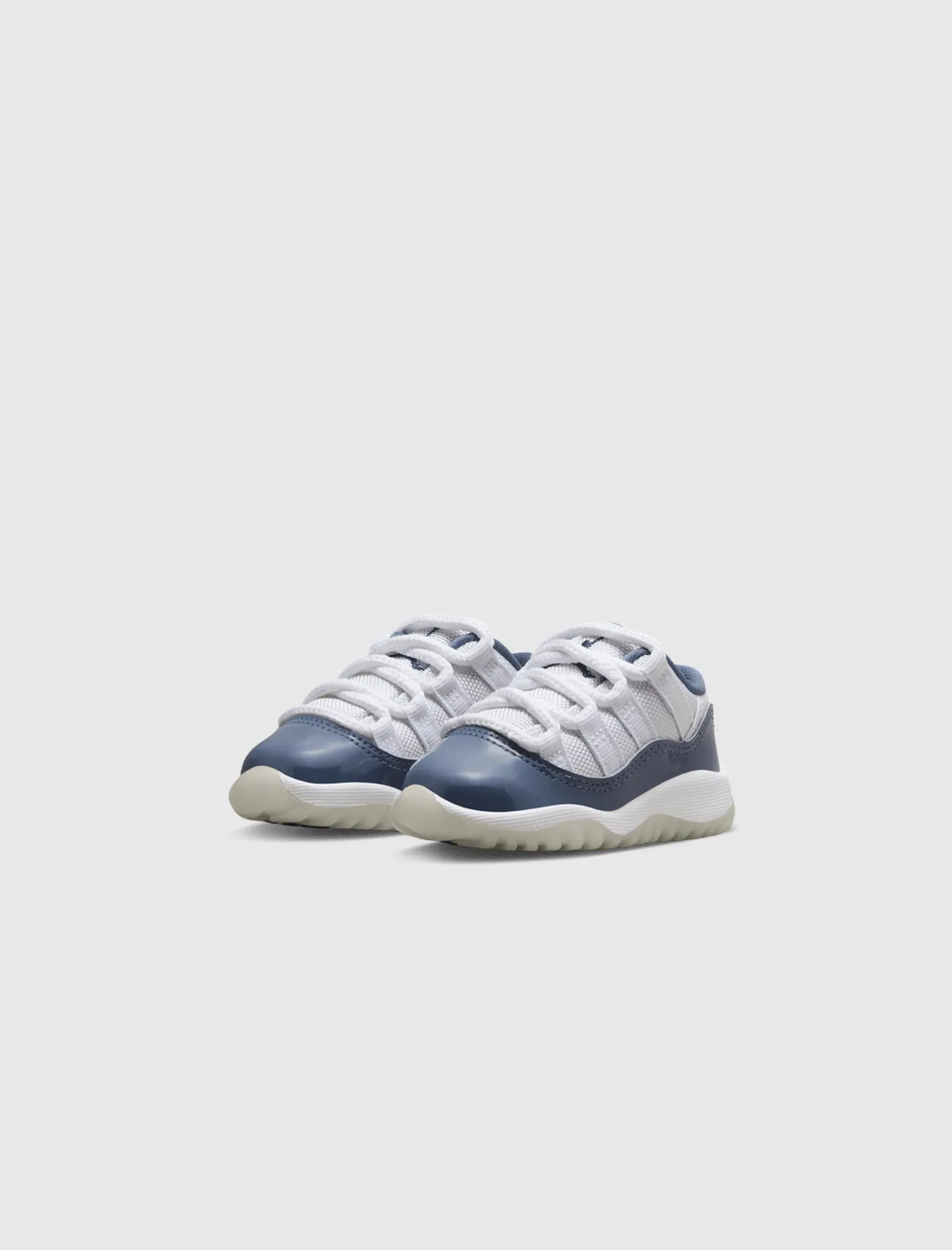 AIR JORDAN 11 RETRO LOW "DIFFUSED BLUE" TD