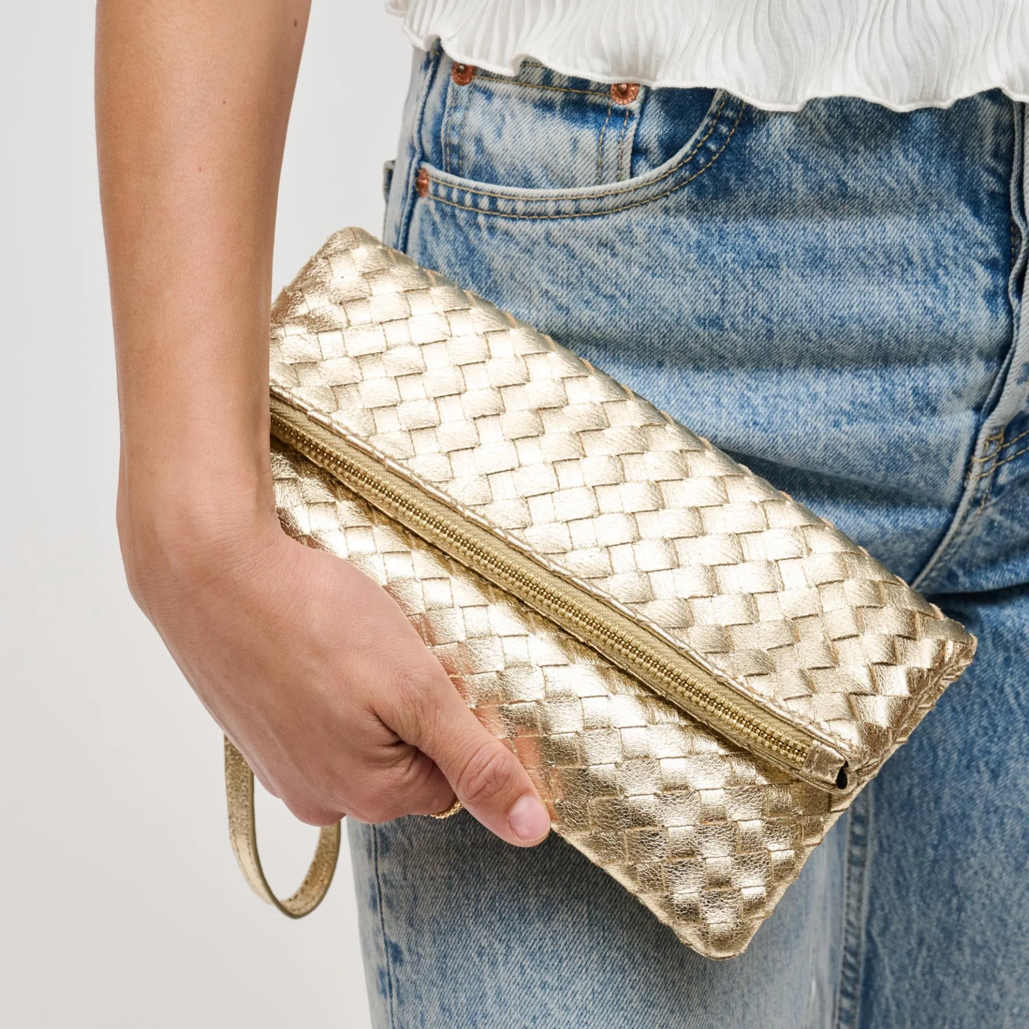 Aria Clutch