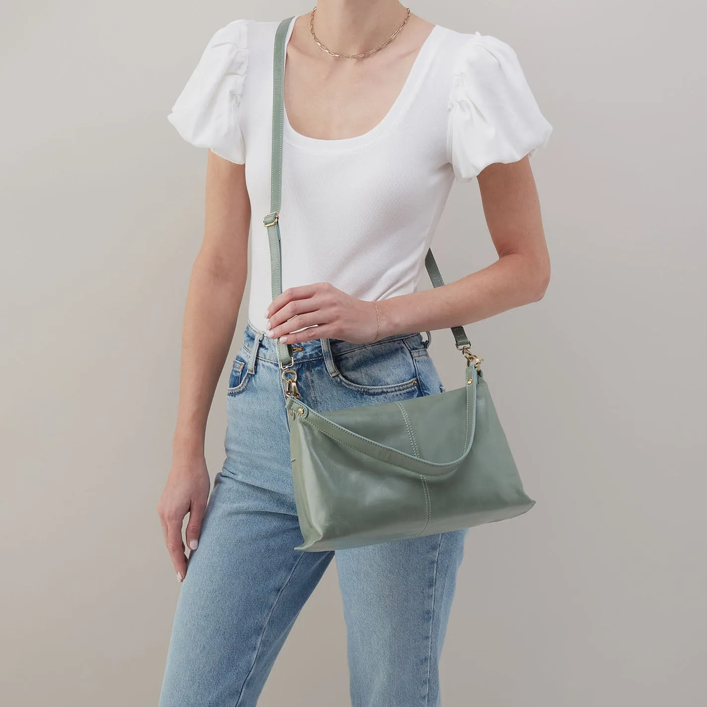 Avon Shoulder Bag In Polished Leather - Jade