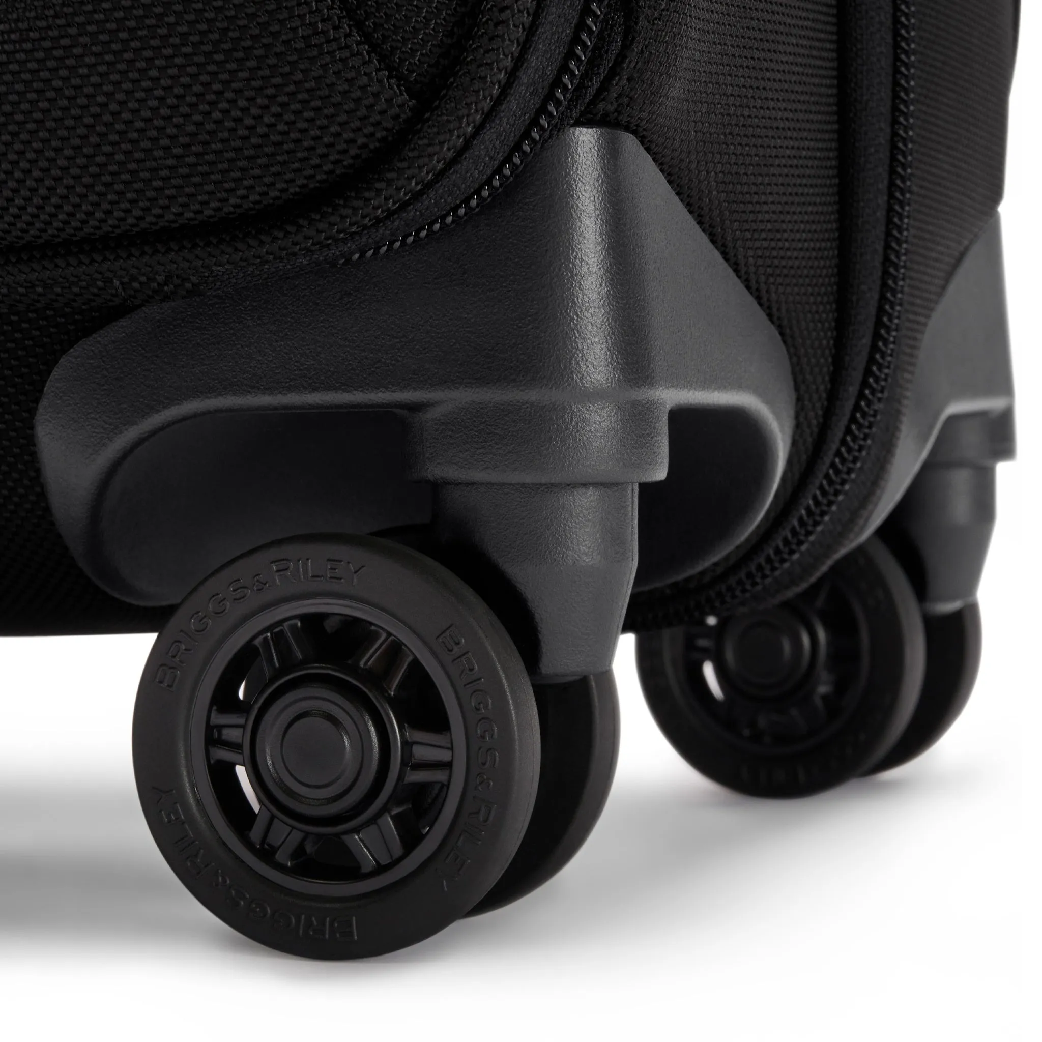 Briggs & Riley @Work 2.0 Medium Spinner Brief