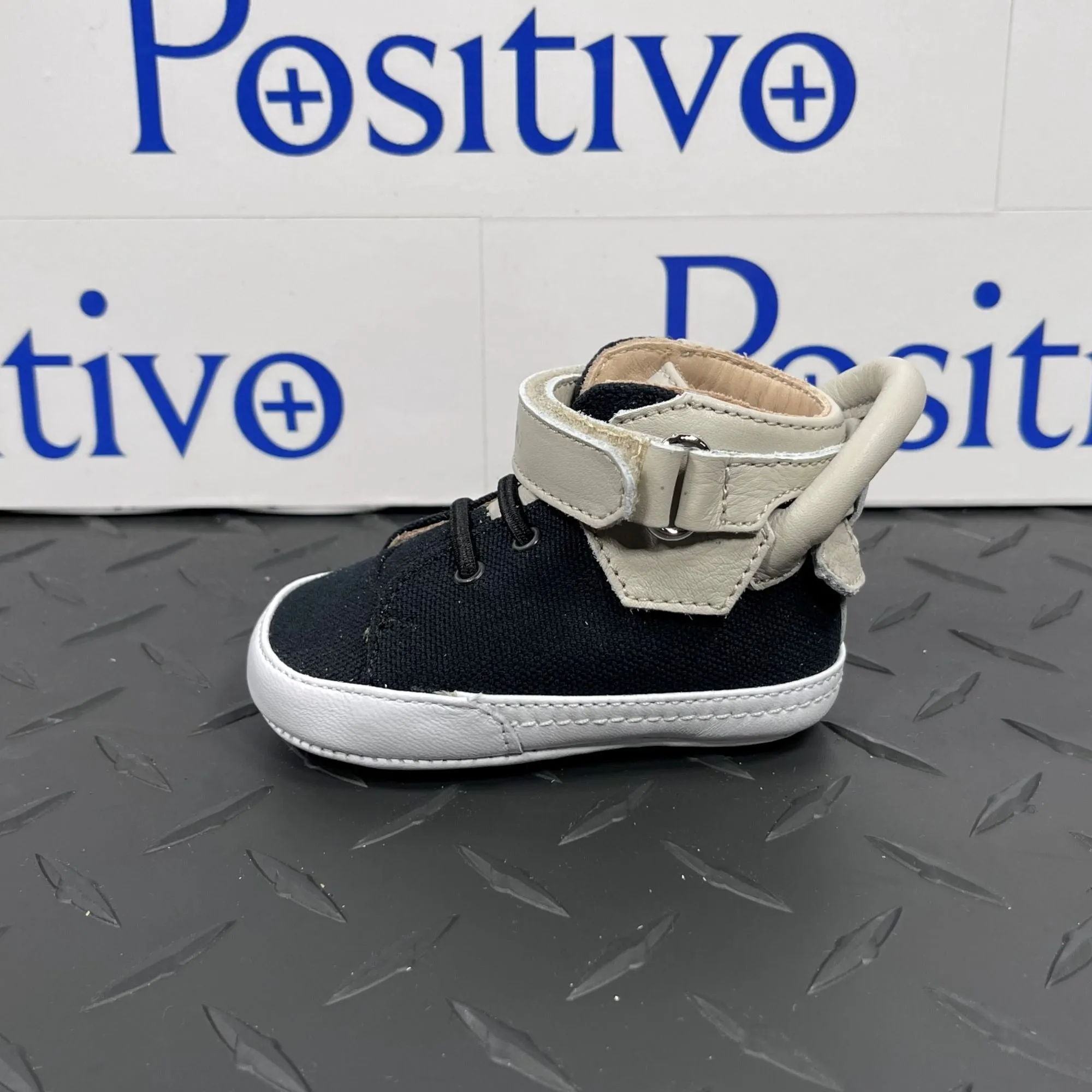 Buscemi 100MM Baby Canvas Black/Off White Sneakers