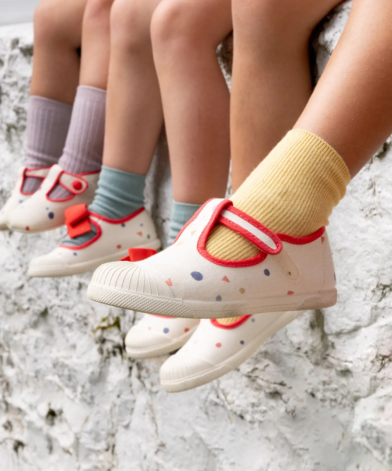 Canvas T-Band Sneaker, Signature Dot