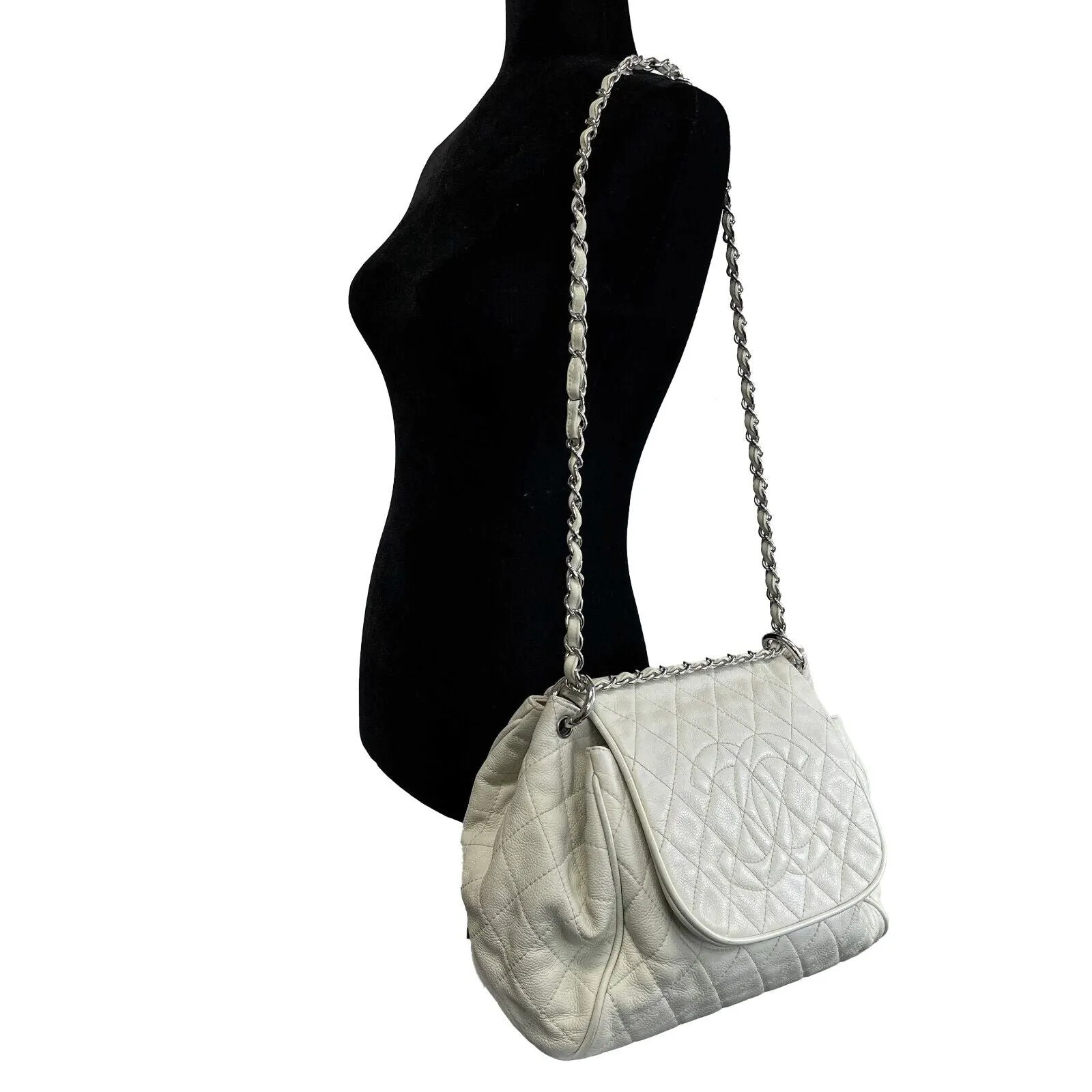 Chanel Timeless Accordion Flap Bag Quilted Caviar 09 White Handbag