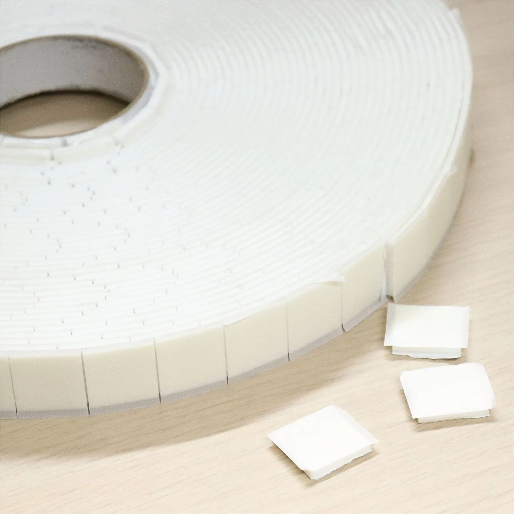 Chloes Creative Cards Foam Pads on a Roll - 3mm (1000 pads per roll)