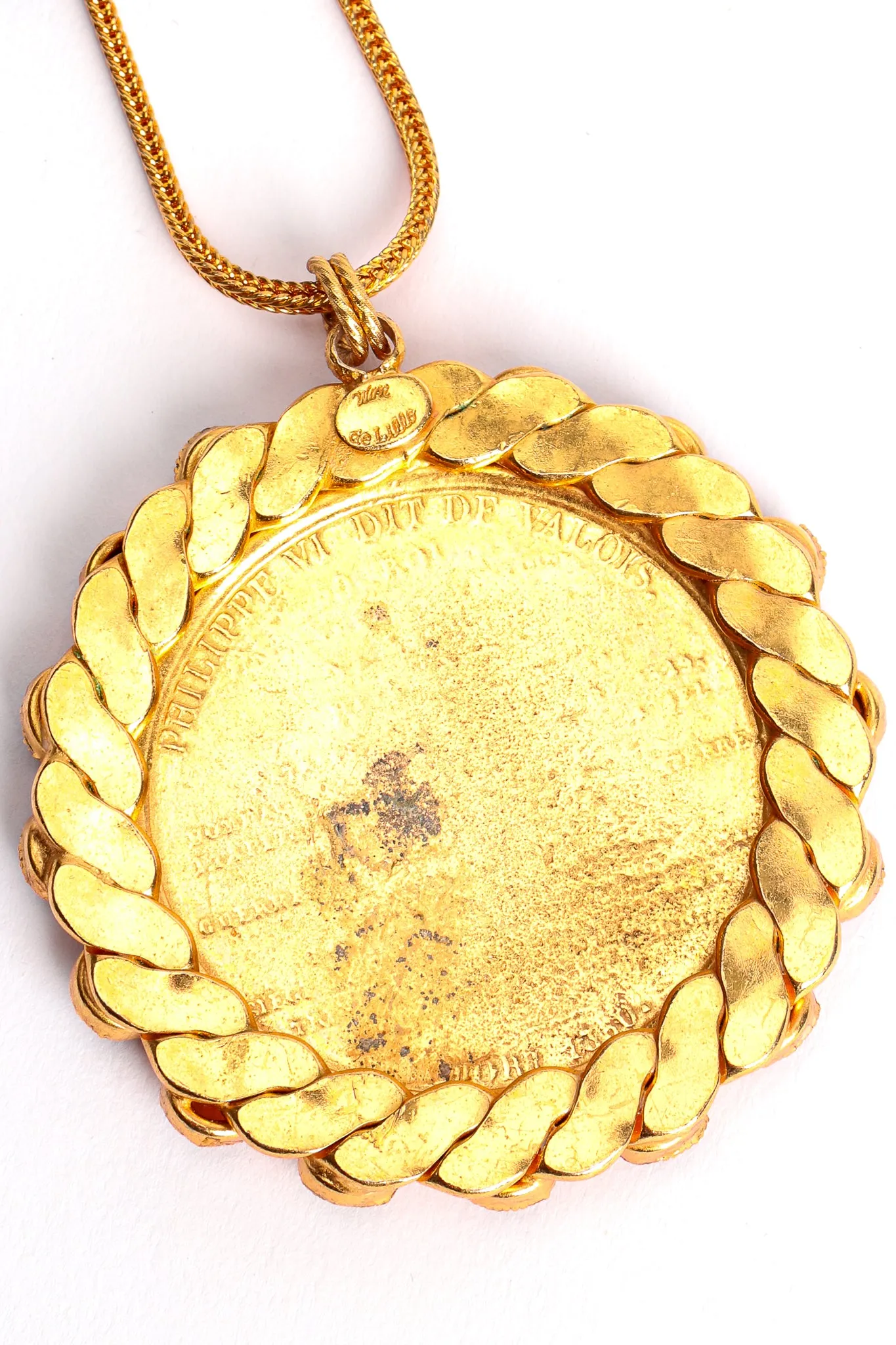 Coin Cabochon Pendant Necklace