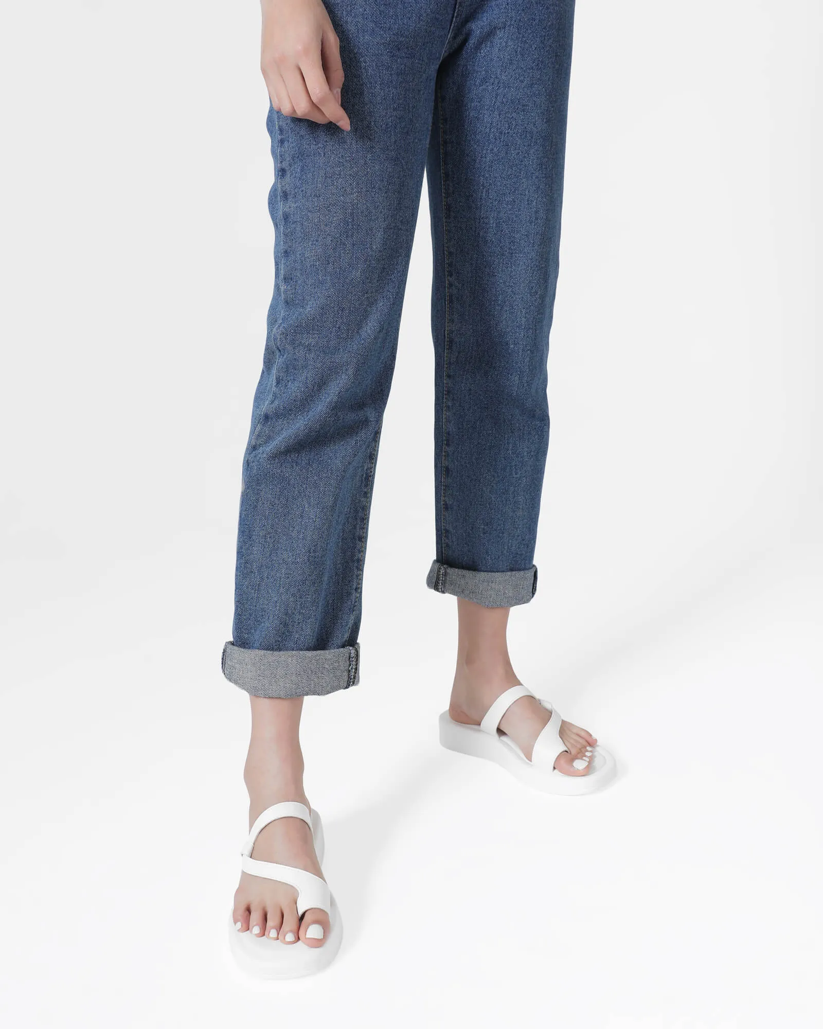 Criss-Cross Straps Flat Sandals