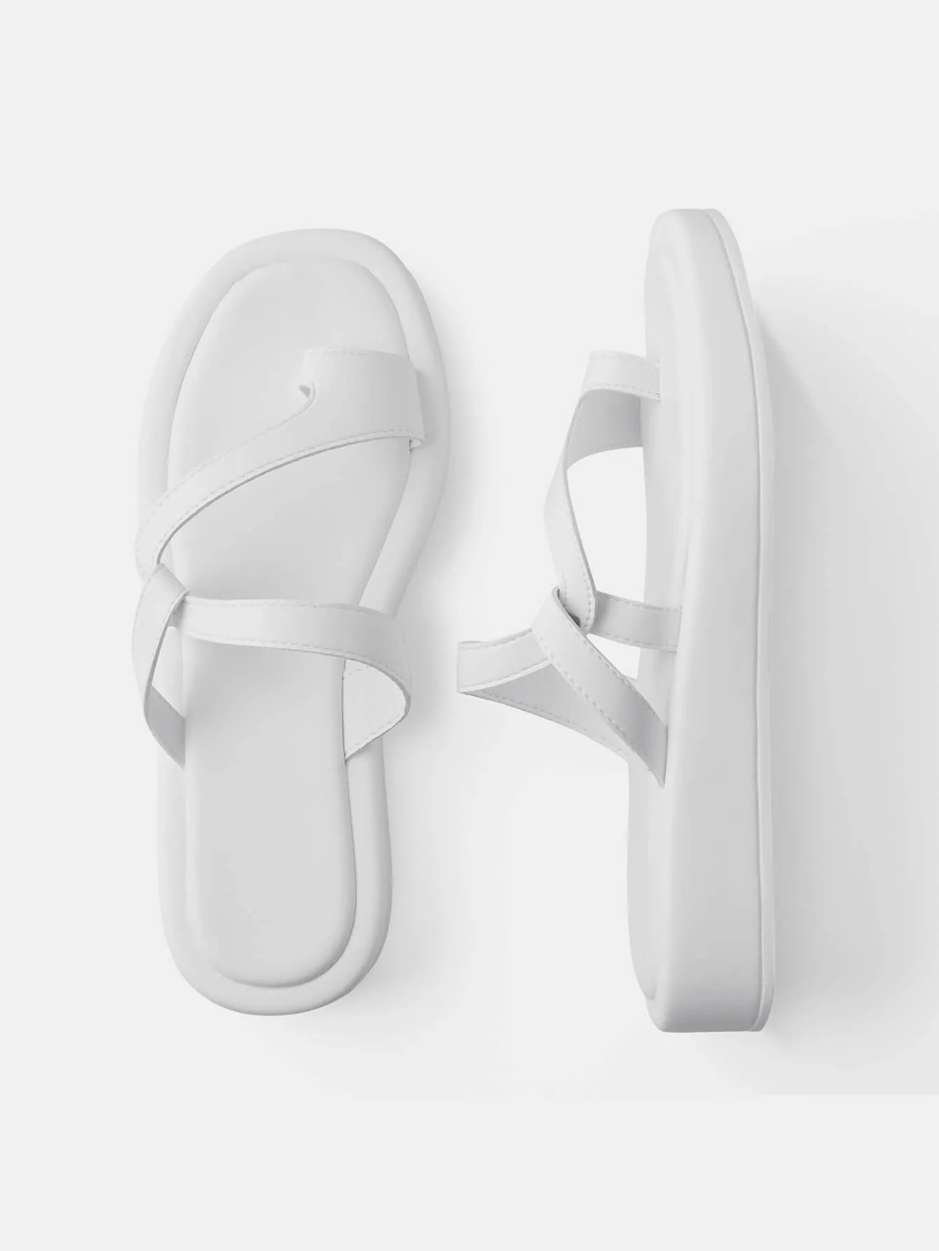 Criss-Cross Straps Flat Sandals