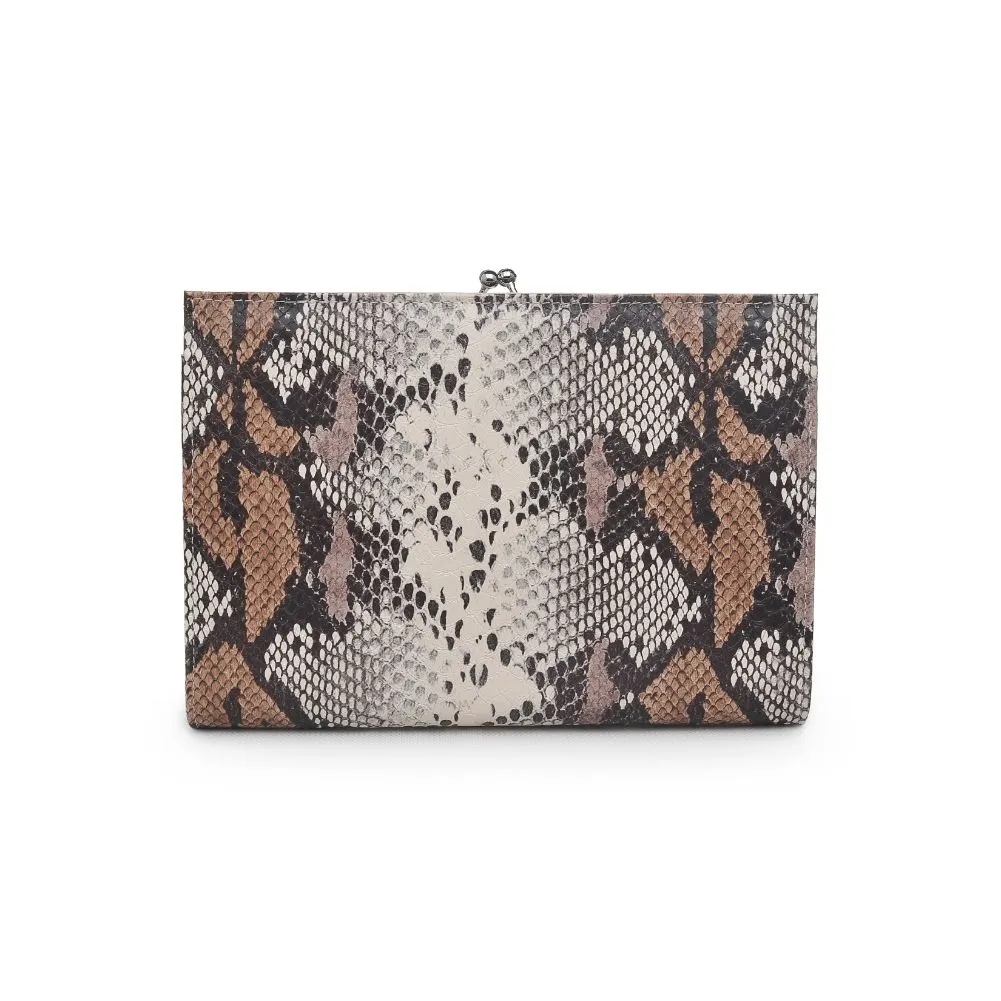 Desiree Clutch