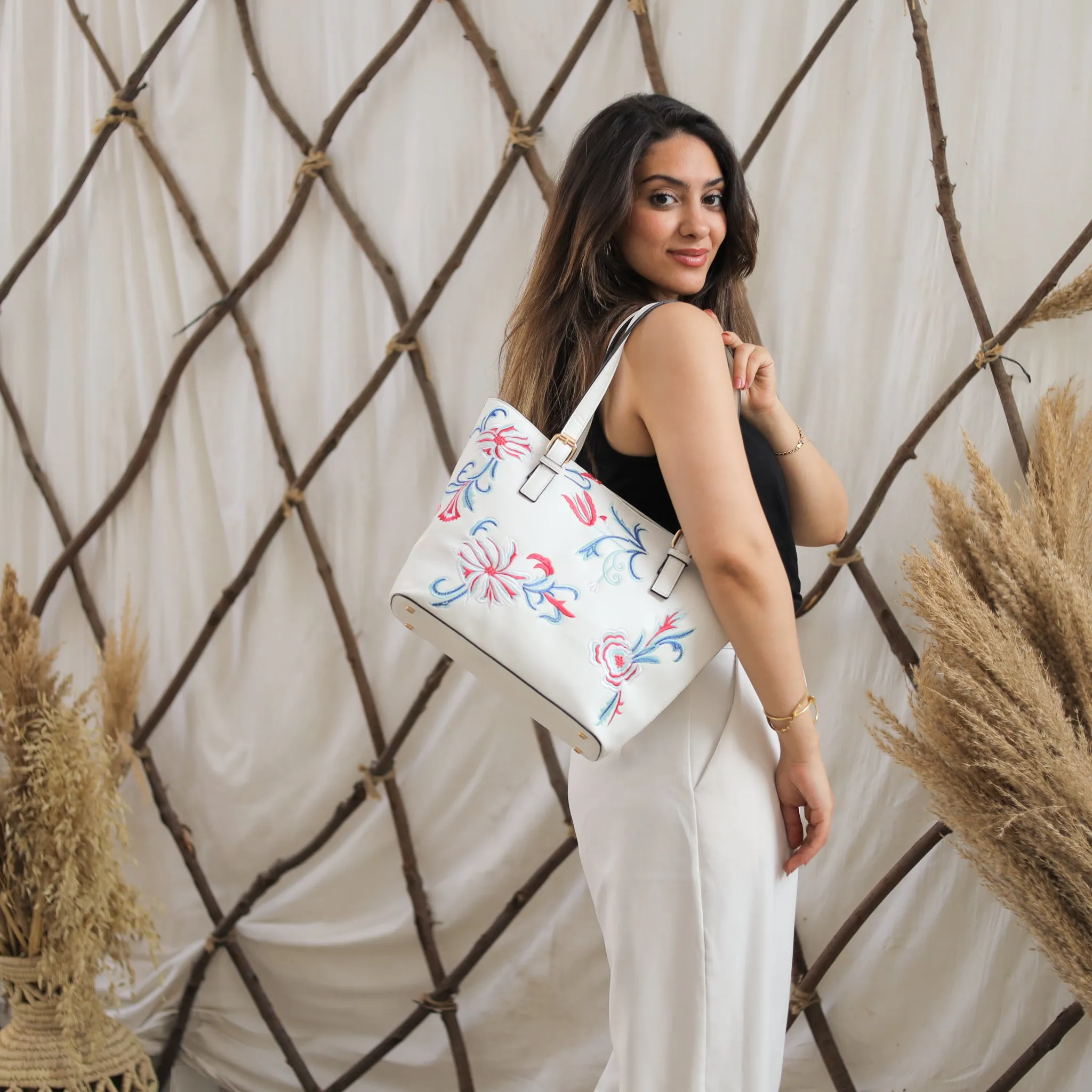 Floral Chic White
