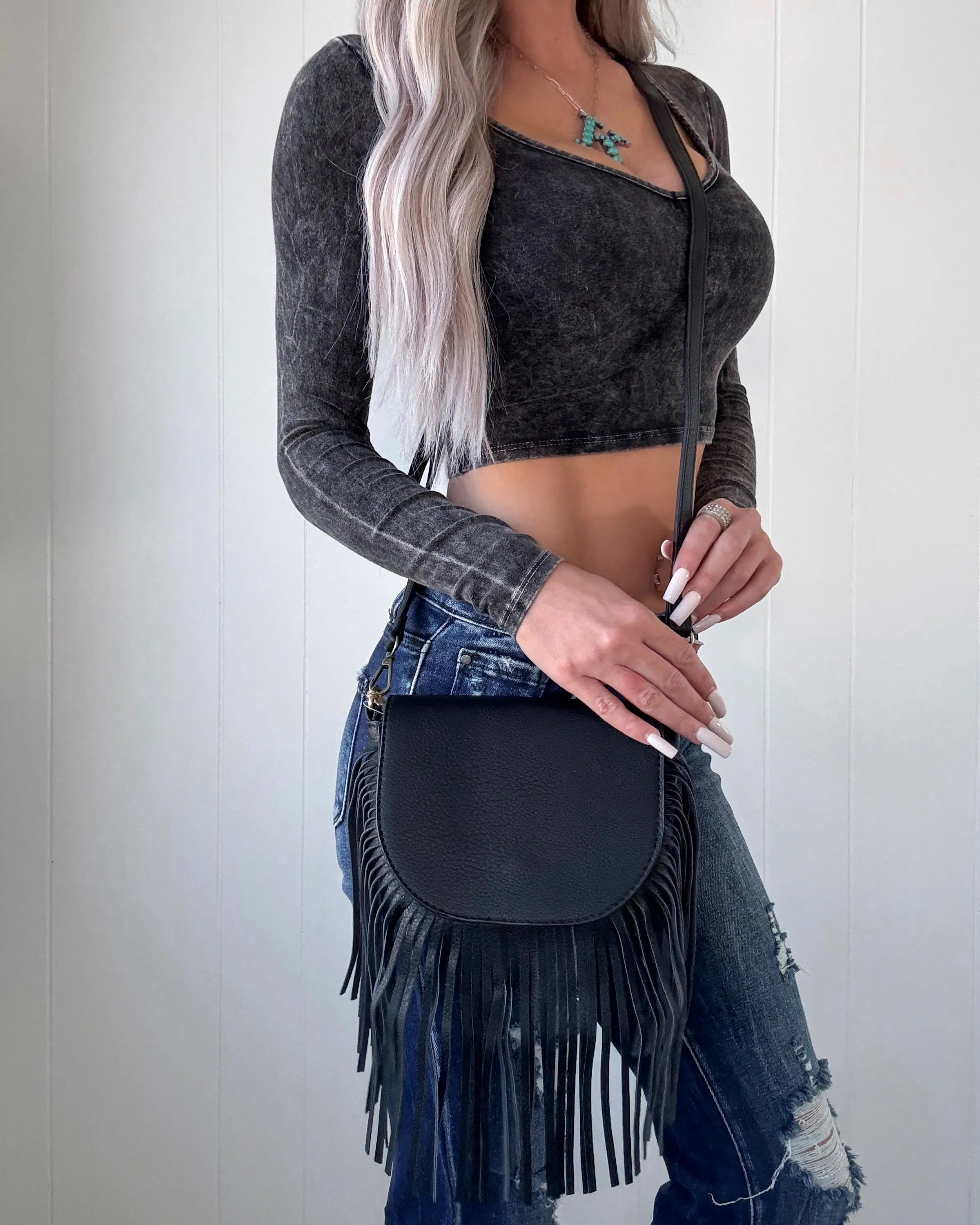 Fringe Saddle Crossbody Purse - Black