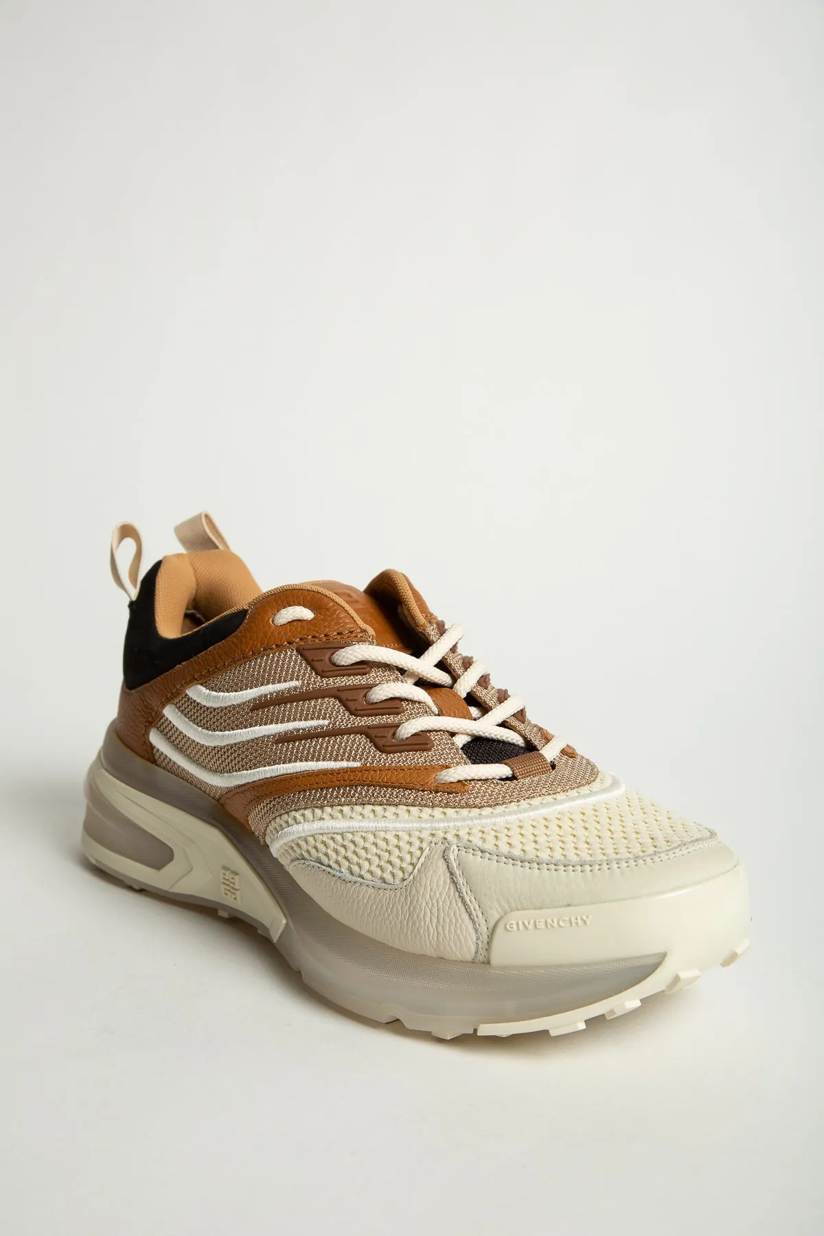 GIVENCHY | TAN GIV 1 RUNNERS