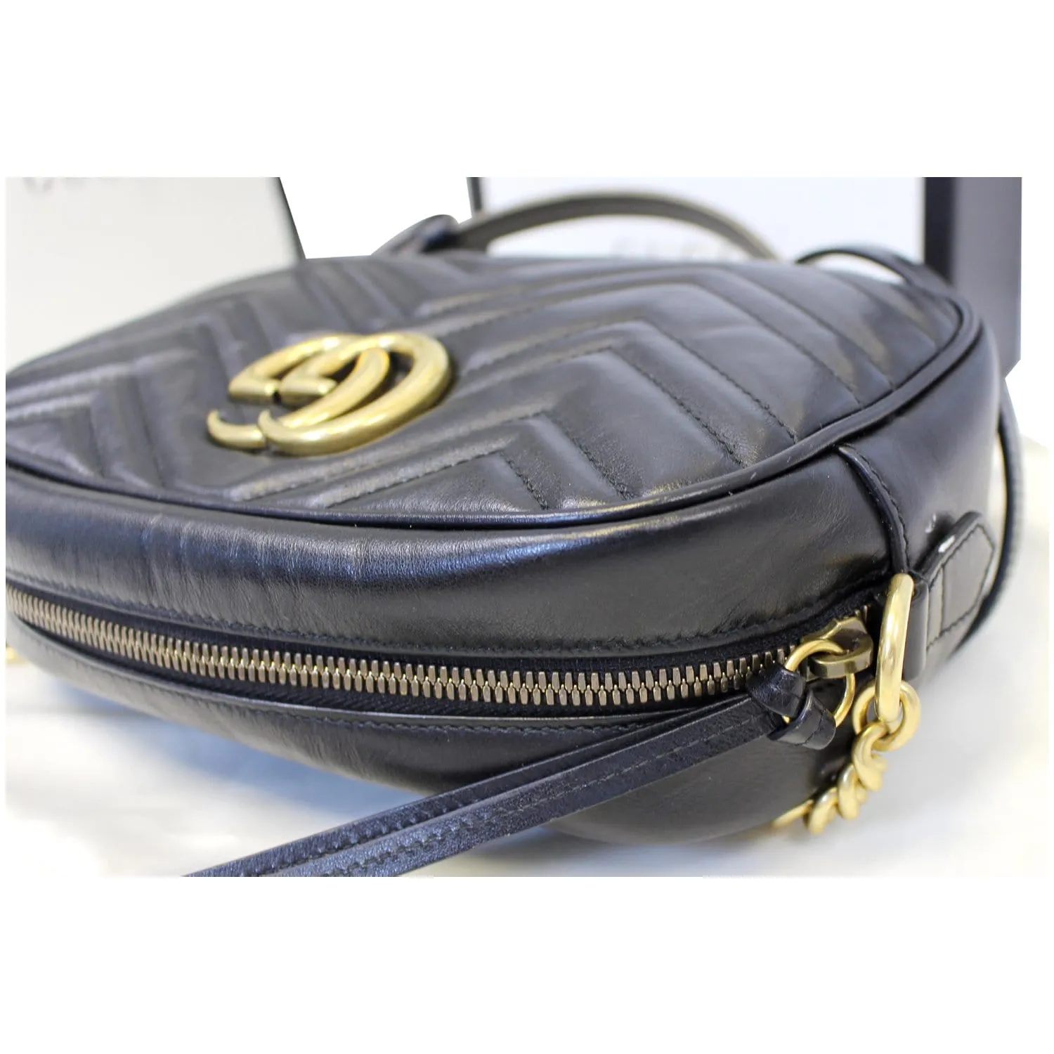 GUCCI GG Marmont Matelasse Small Leather Crossbody Bag Black