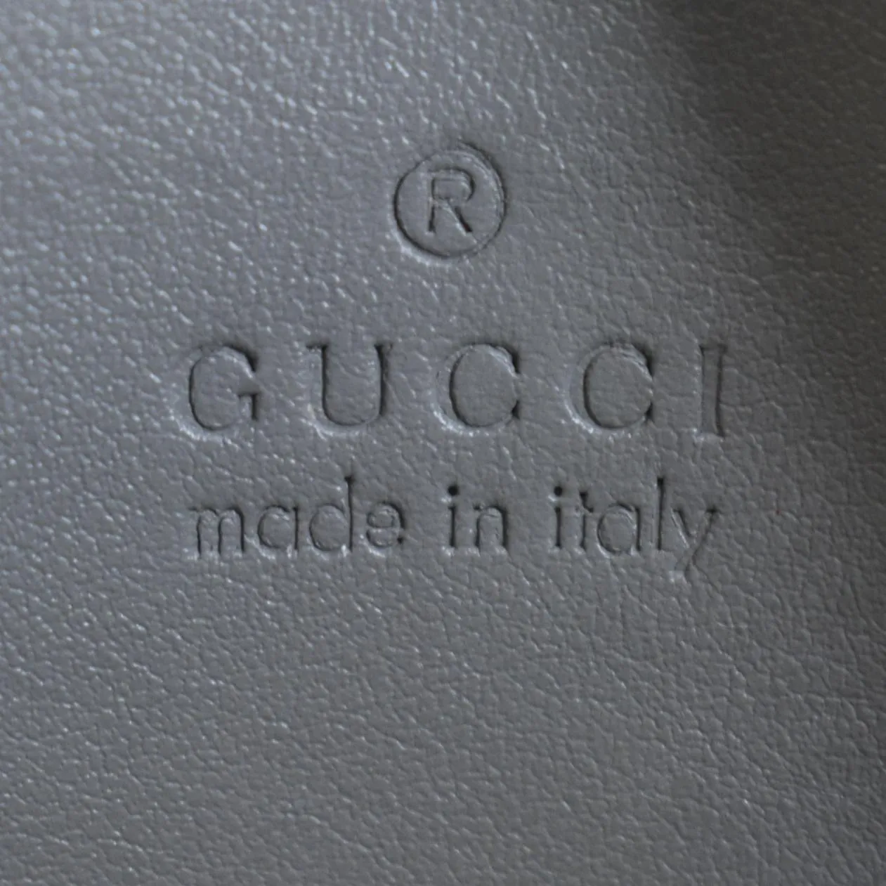 GUCCI GG Matelasse Small Leather Crossbody Bag Dusty Grey 702234
