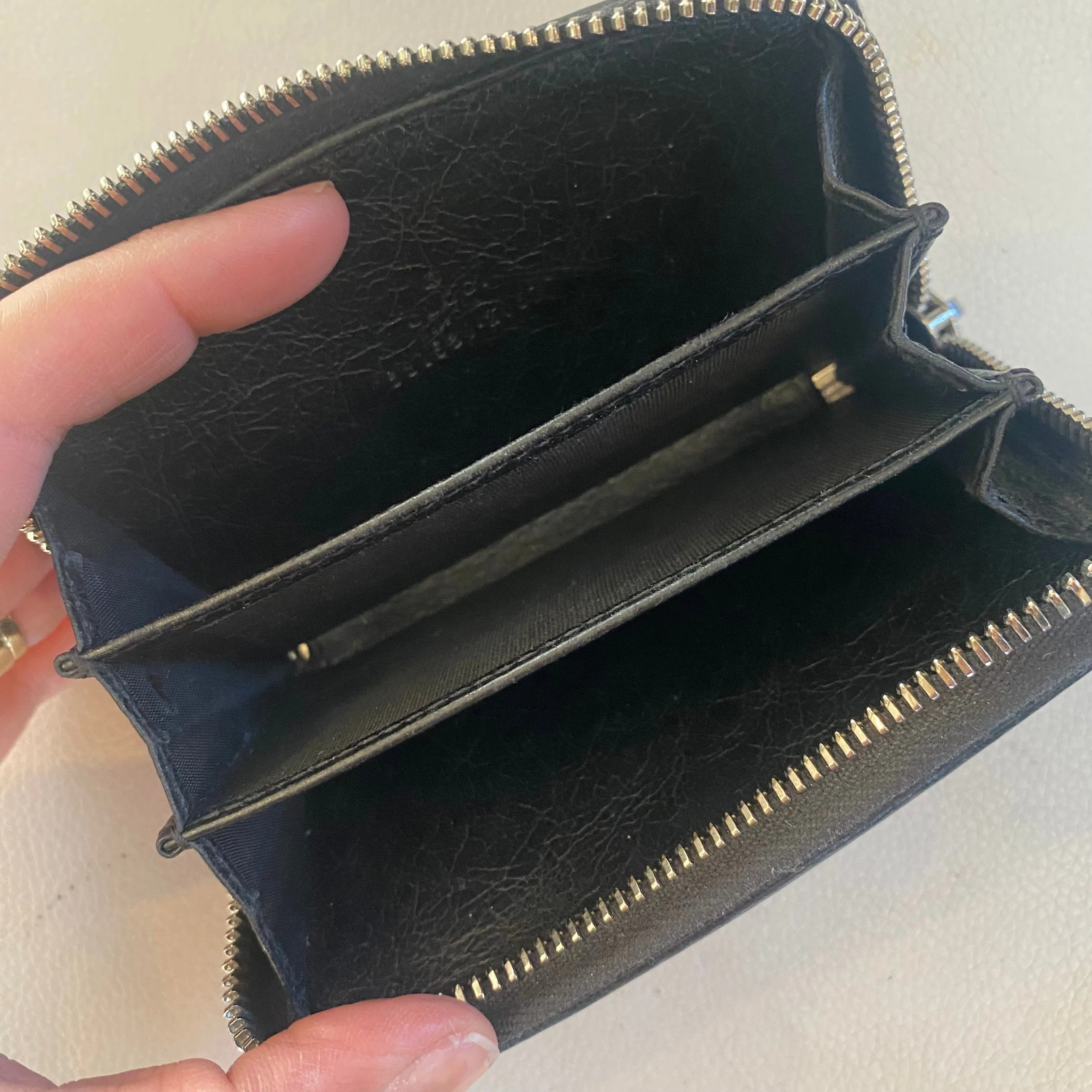 GUCCI Style 581530 Coin Case Wallet Interlocking G Leather Black Unisex