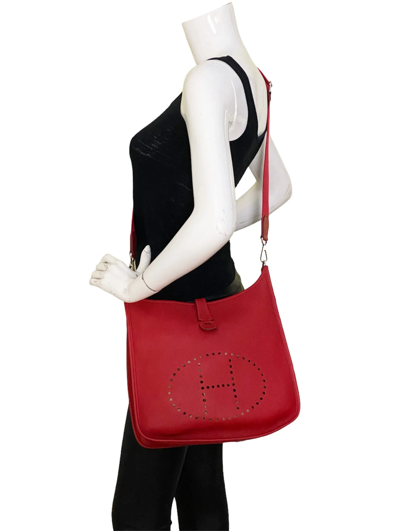 Hermes Red Clemence Leather Evelyne III GM Messenger Bag