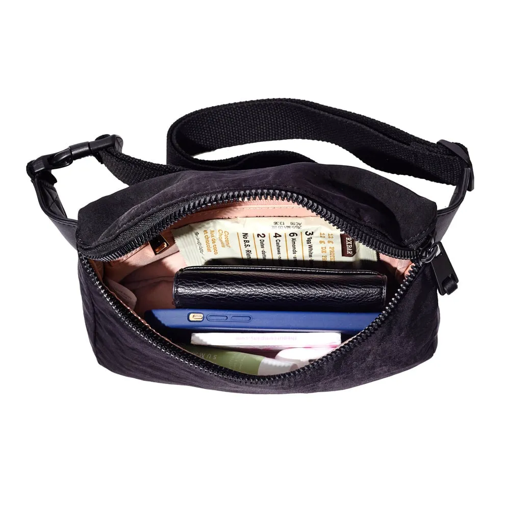In Motion Belt Bag Black