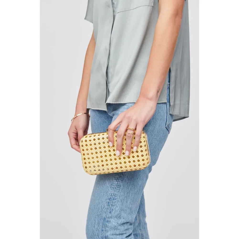 Itzel Minaudiere