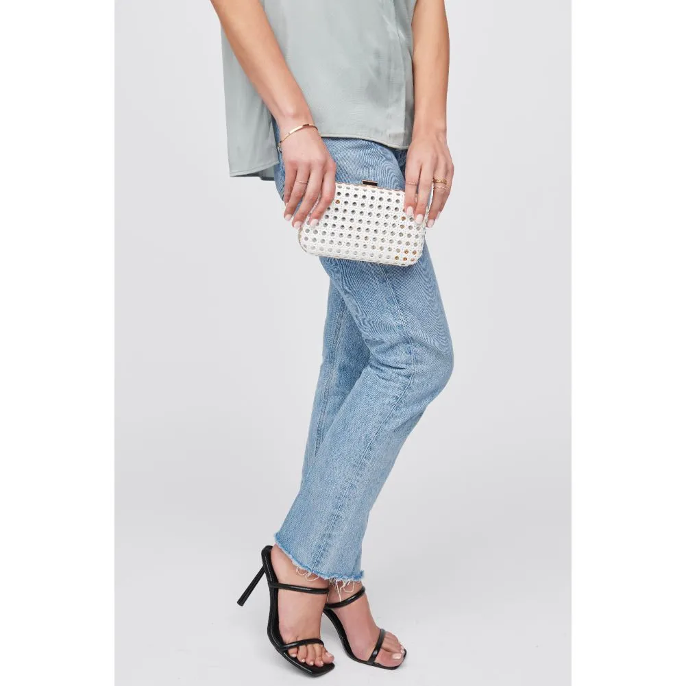 Itzel Minaudiere