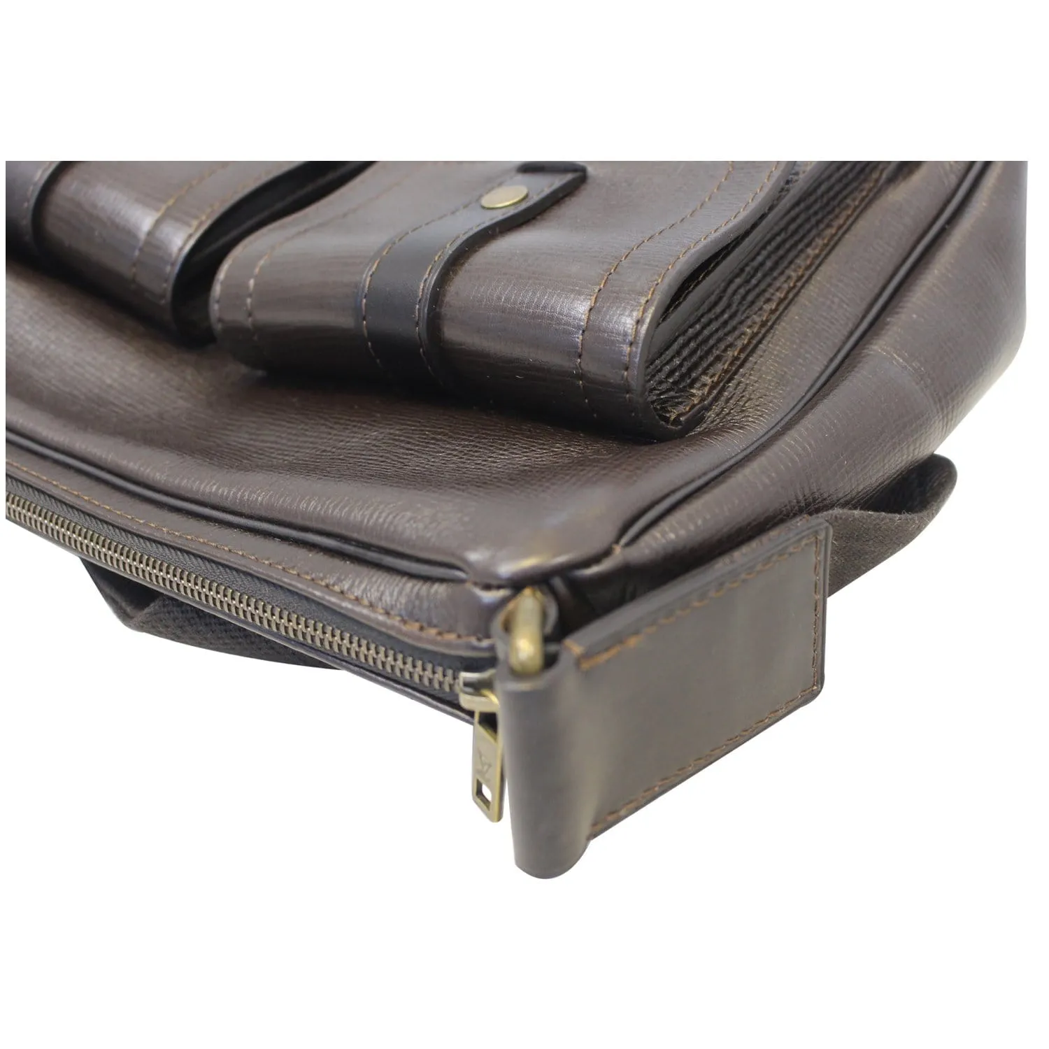 LOUIS VUITTON Brown Utah Leather Wichita Messenger Bag