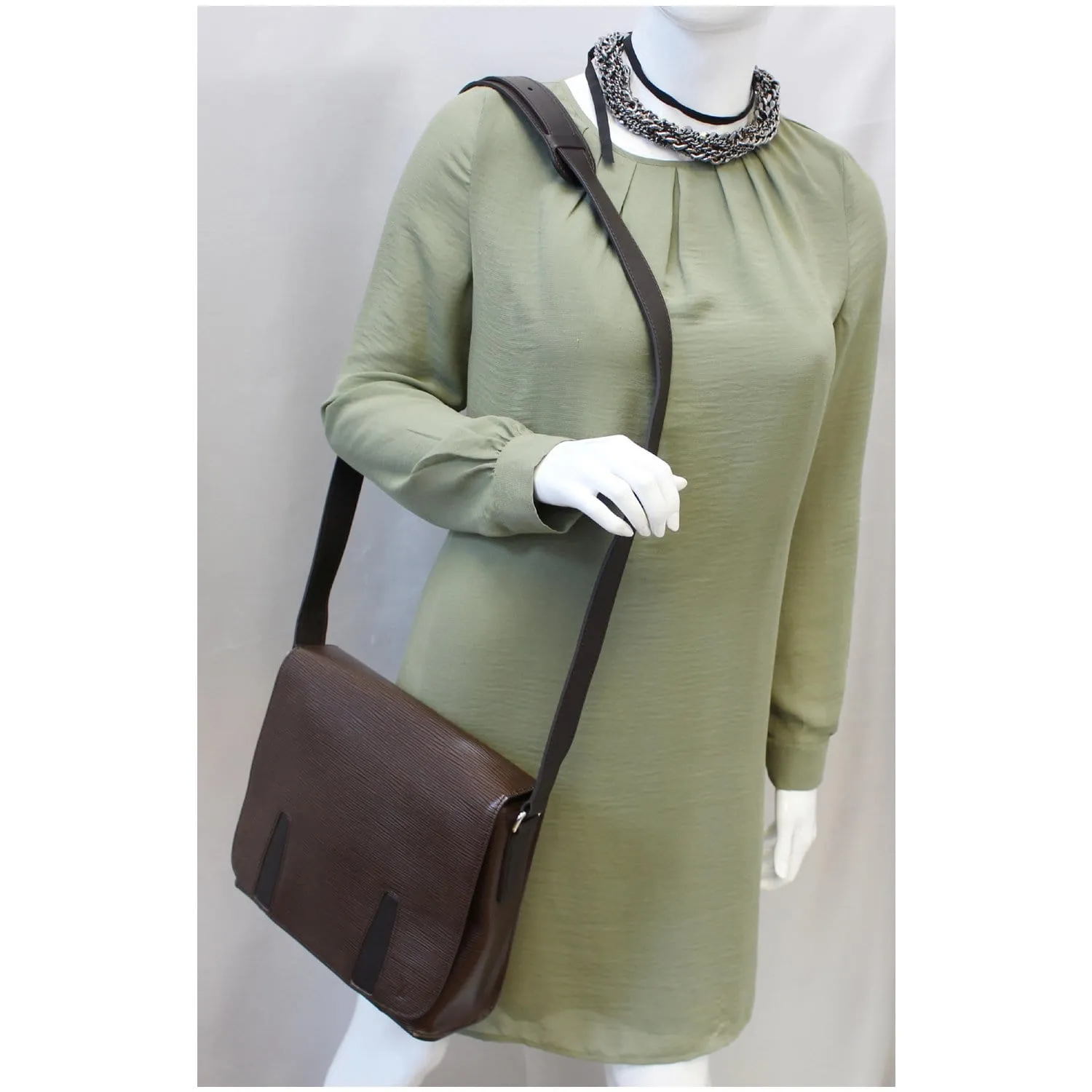 LOUIS VUITTON Harington PM Epi Leather Messenger Bag Brown