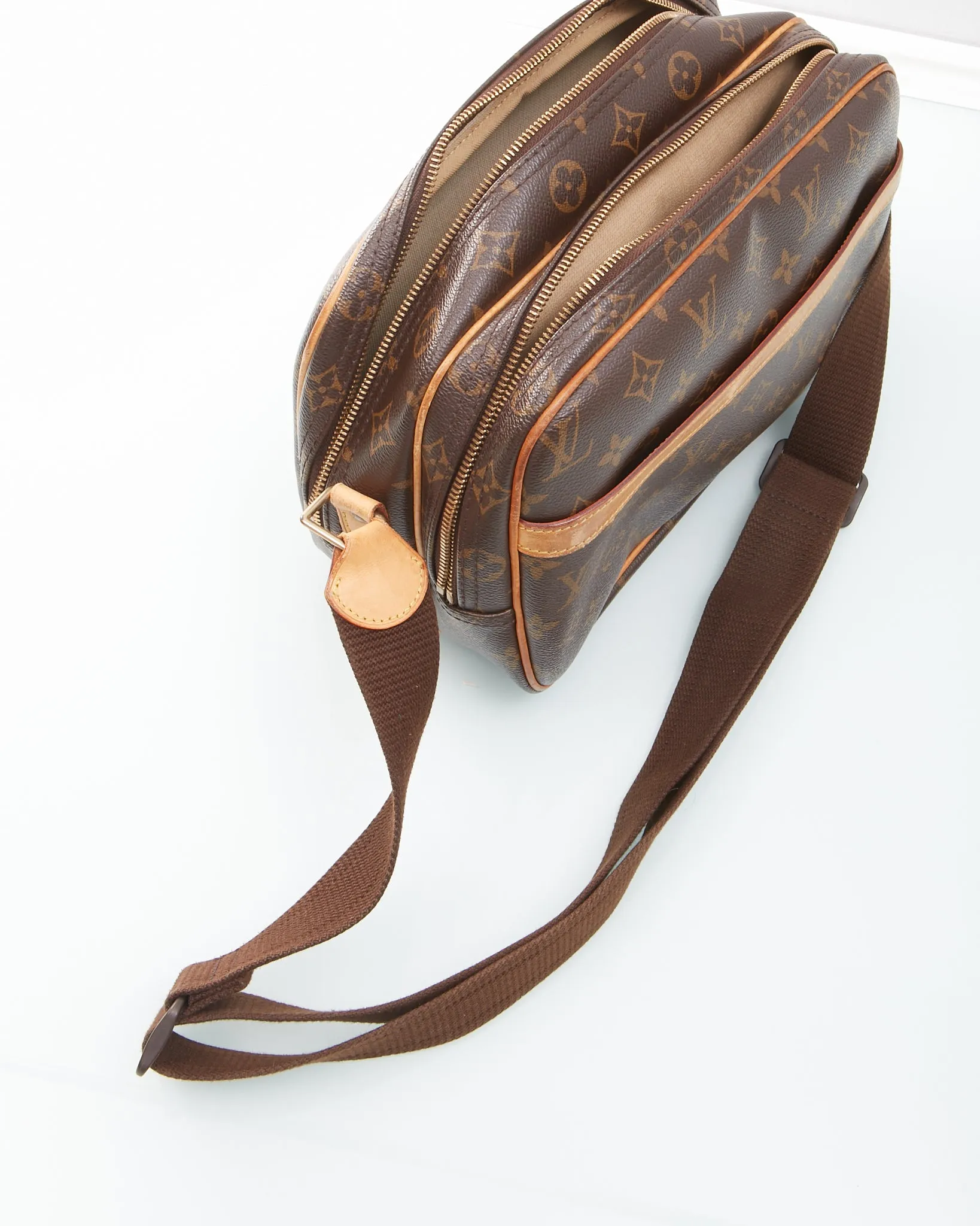 Louis Vuitton Monogram Canvas Reporter PM Bag