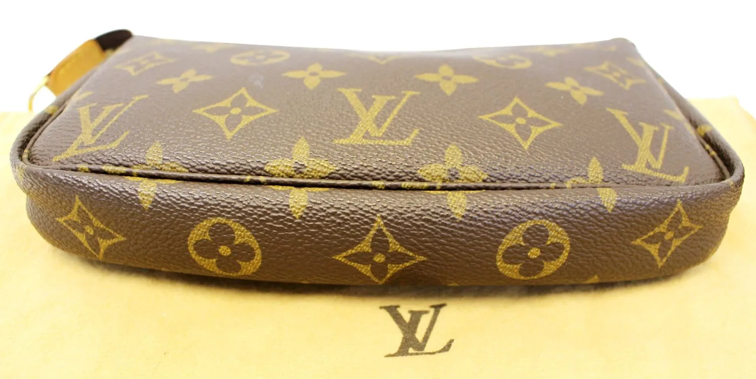 LOUIS VUITTON Monogram Pochette Accessoires Long Shoulder Pouch