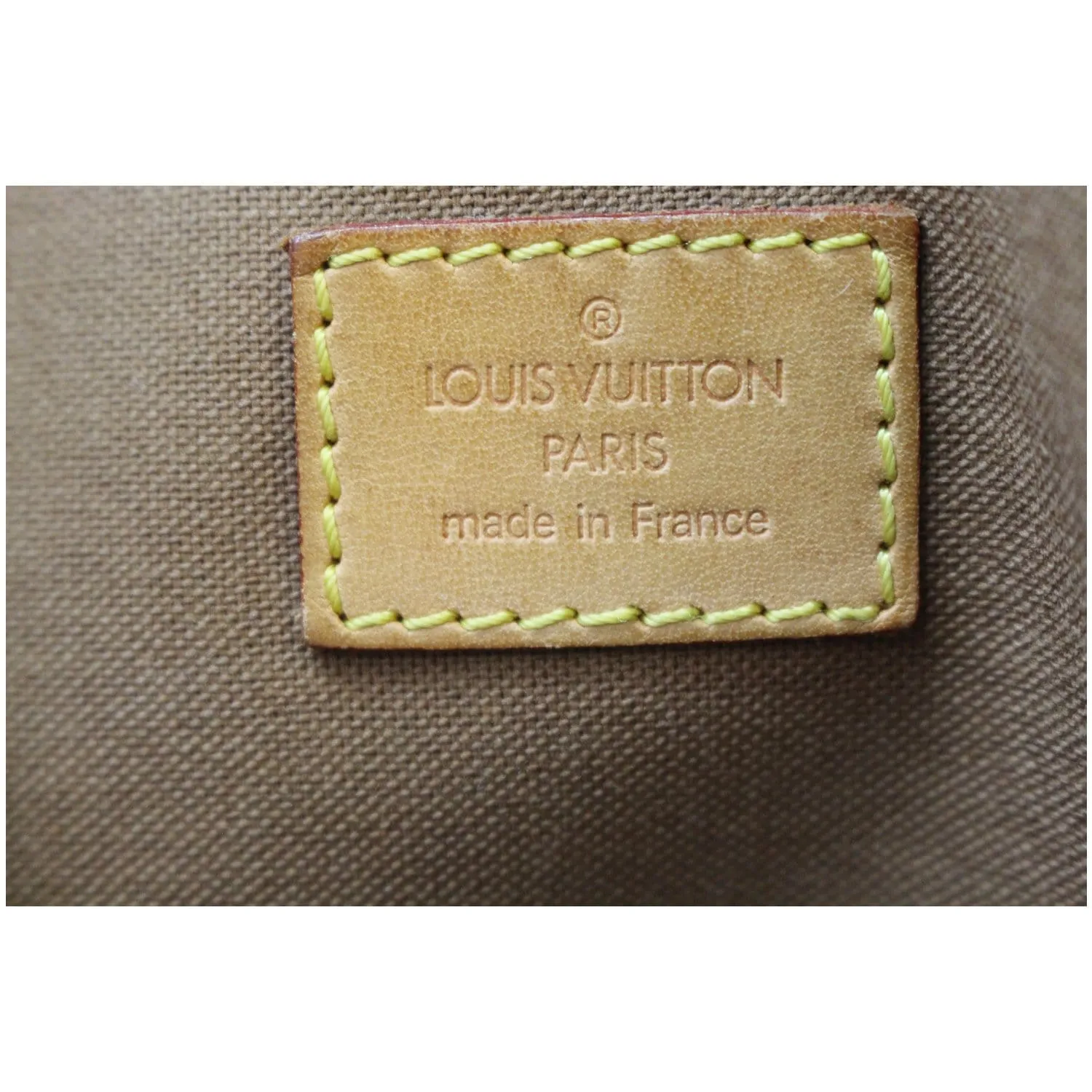 LOUIS VUITTON Pochette Bosphore Monogram Canvas Crossbody Bag Brown