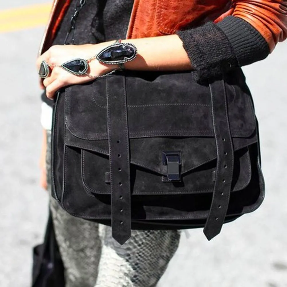 <bold>Messenger / Crossbody Bags <br>Vegan-Leather