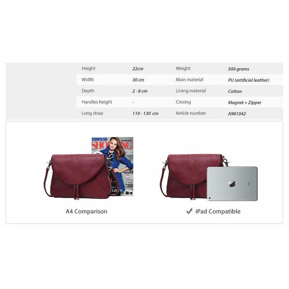 <bold>Messenger  / Shoulder Bag  <br>Vegan-Leather