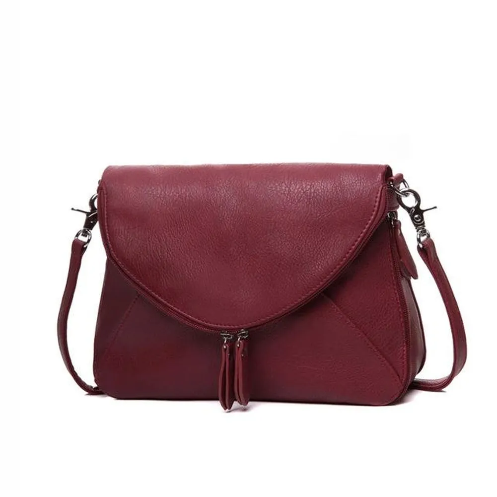 <bold>Messenger  / Shoulder Bag  <br>Vegan-Leather