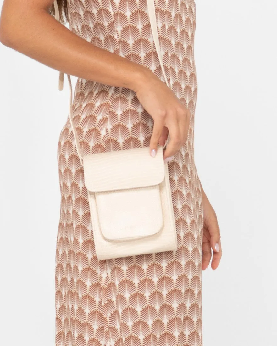 Mila Over The Shoulder Textured Sidebag