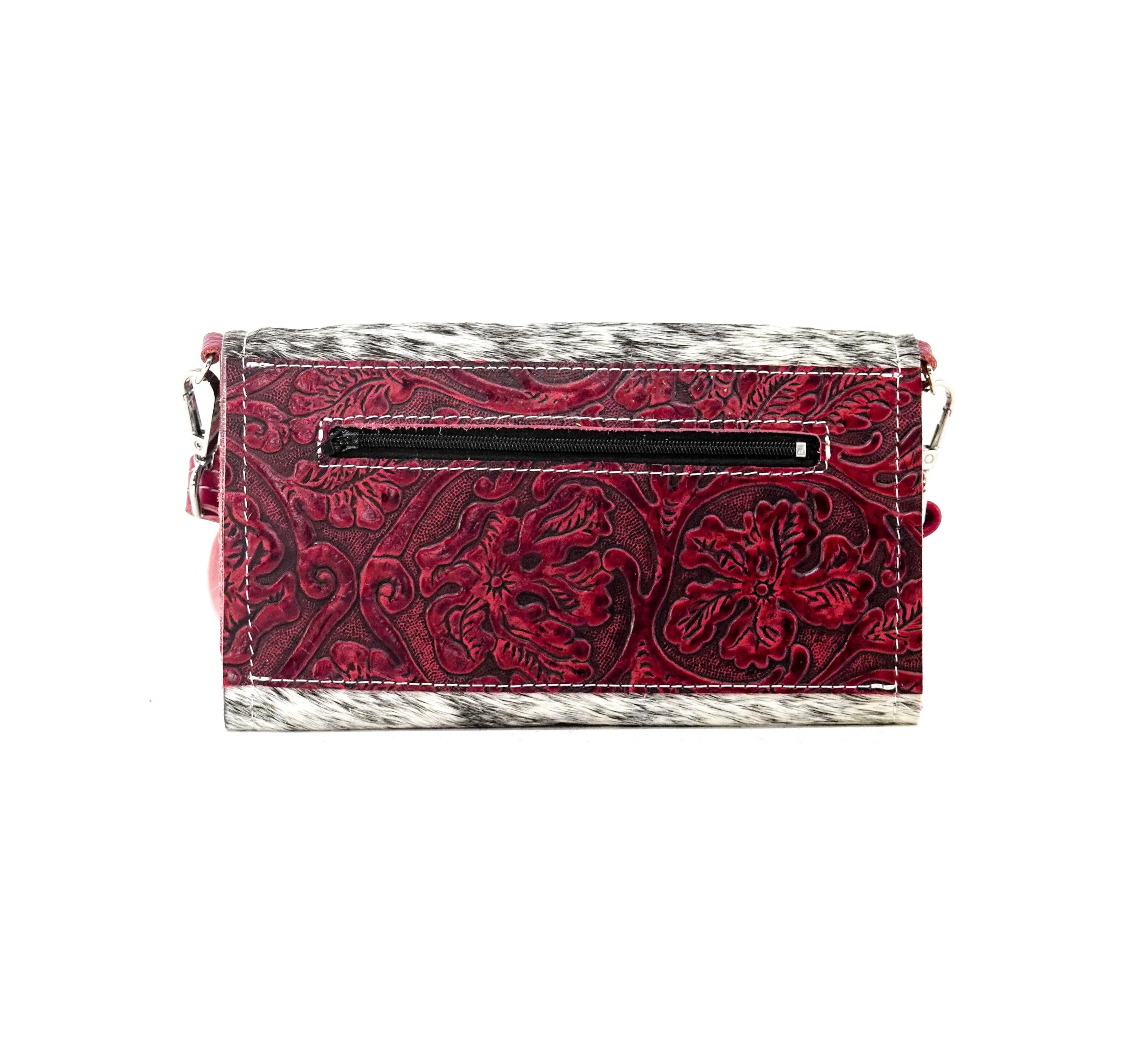 Miranda - Chocolate & White w/ Red Tool
