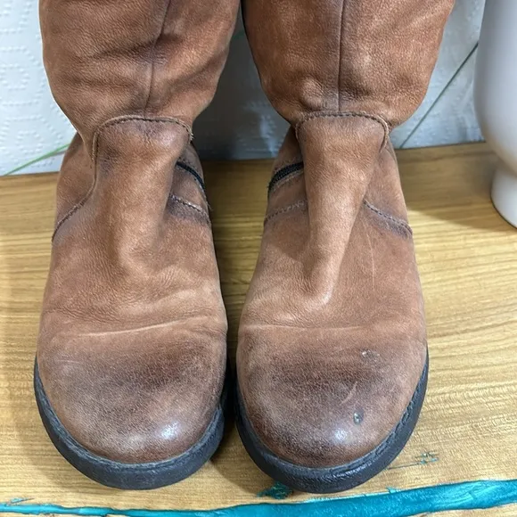 MJUS Tall cognac boots Sherpa lined