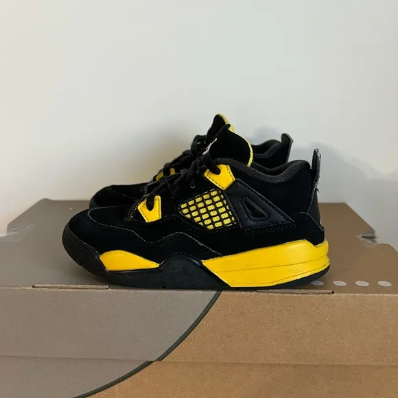 Nike Air Jordan 4 Retro Thunder Black Yellow Toddler Sneakers - Size 10 C