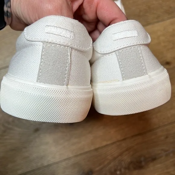 NWOB New Republic Bowery White Canvas Sneakers Size 8.5