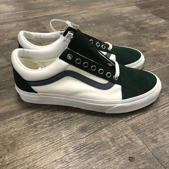 NWOB Vans‎ Old Skool Sneakers Men’s Size 8/ Women 9.5 Green/White Suede Canvas