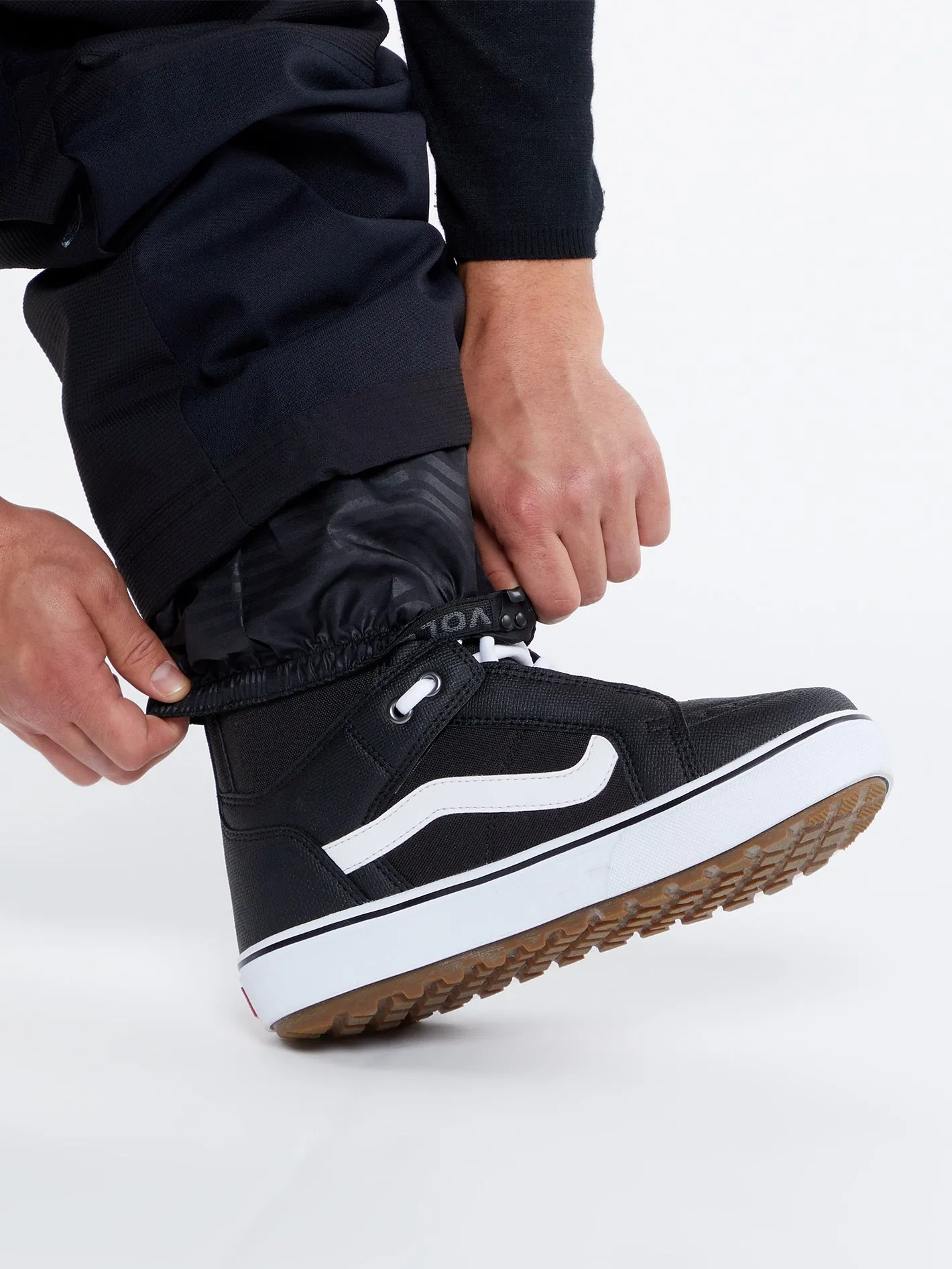 Nwrk Baggy Hose - BLACK