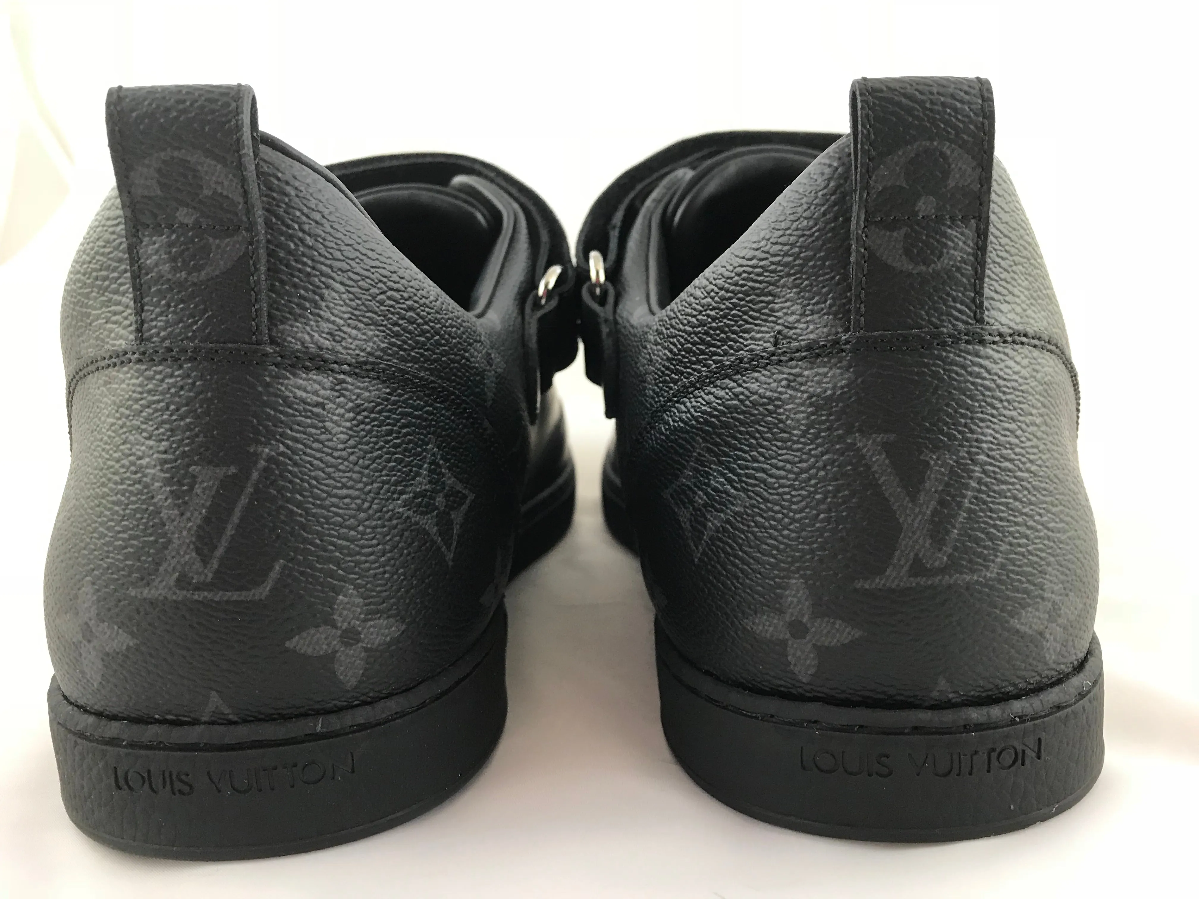 Passenger Sneaker