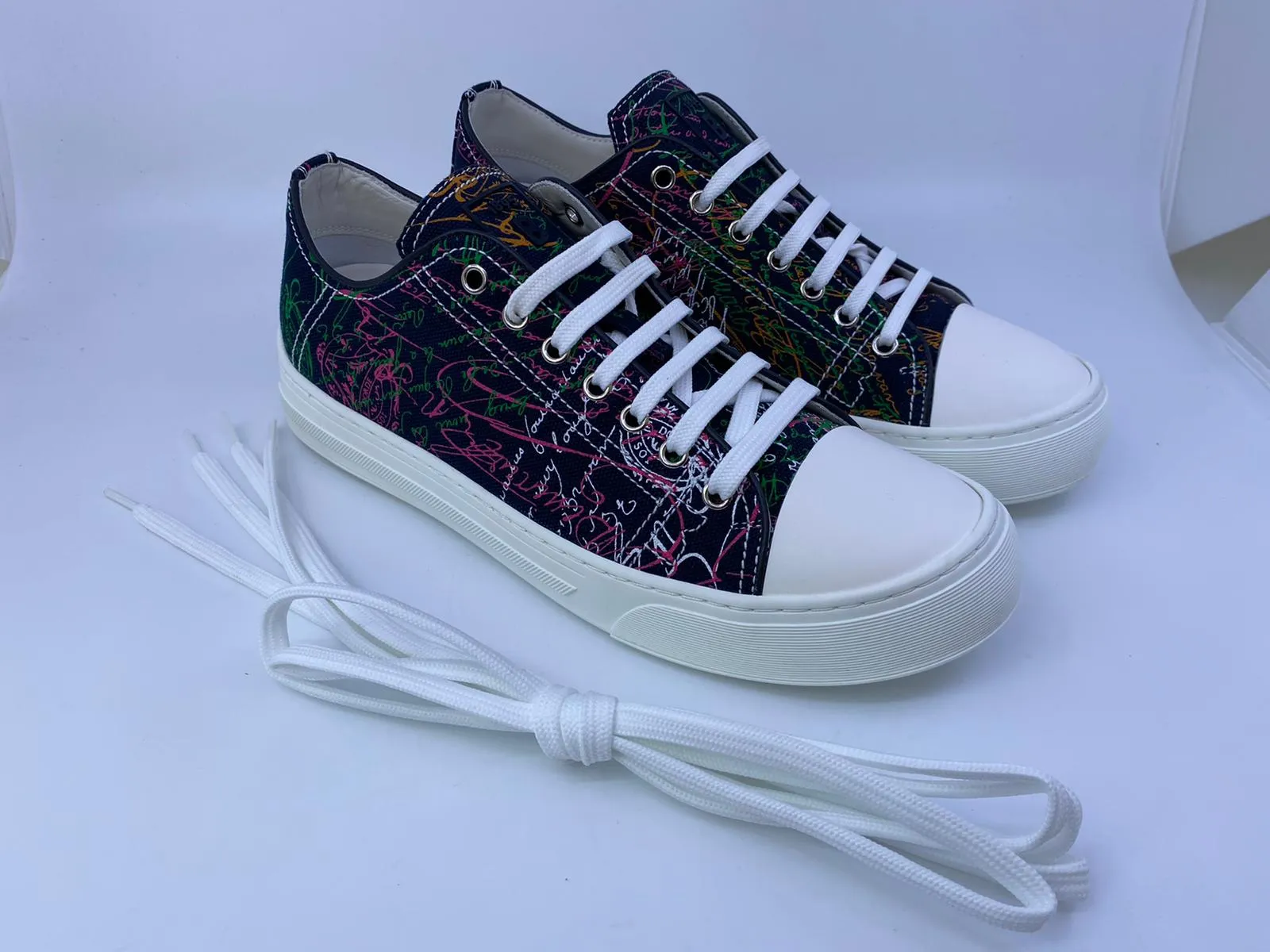 Playground Sneaker