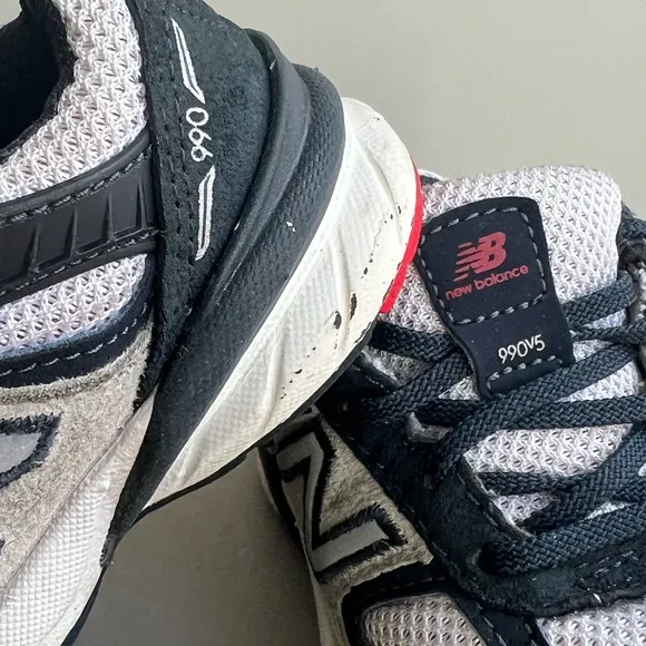 RARE New Balance 990 Toddler Sneakers- SZ 5 C