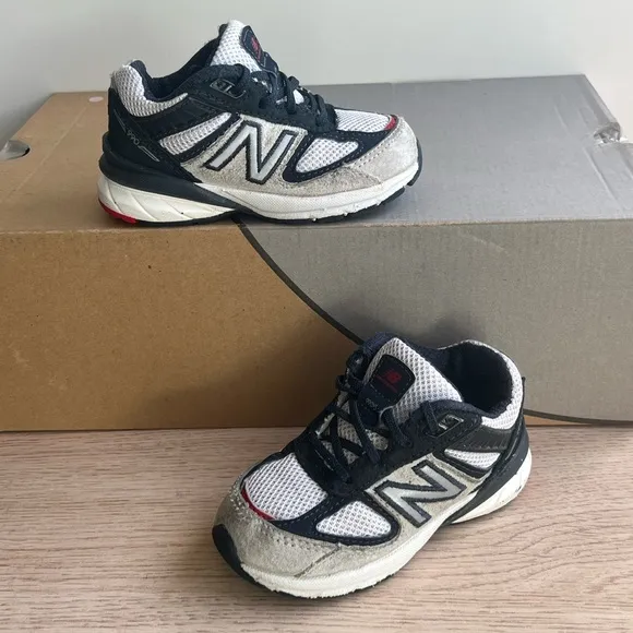 RARE New Balance 990 Toddler Sneakers- SZ 5 C