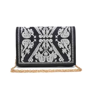 Regina Clutch
