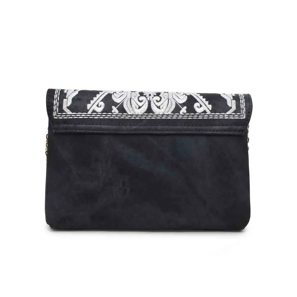 Regina Clutch