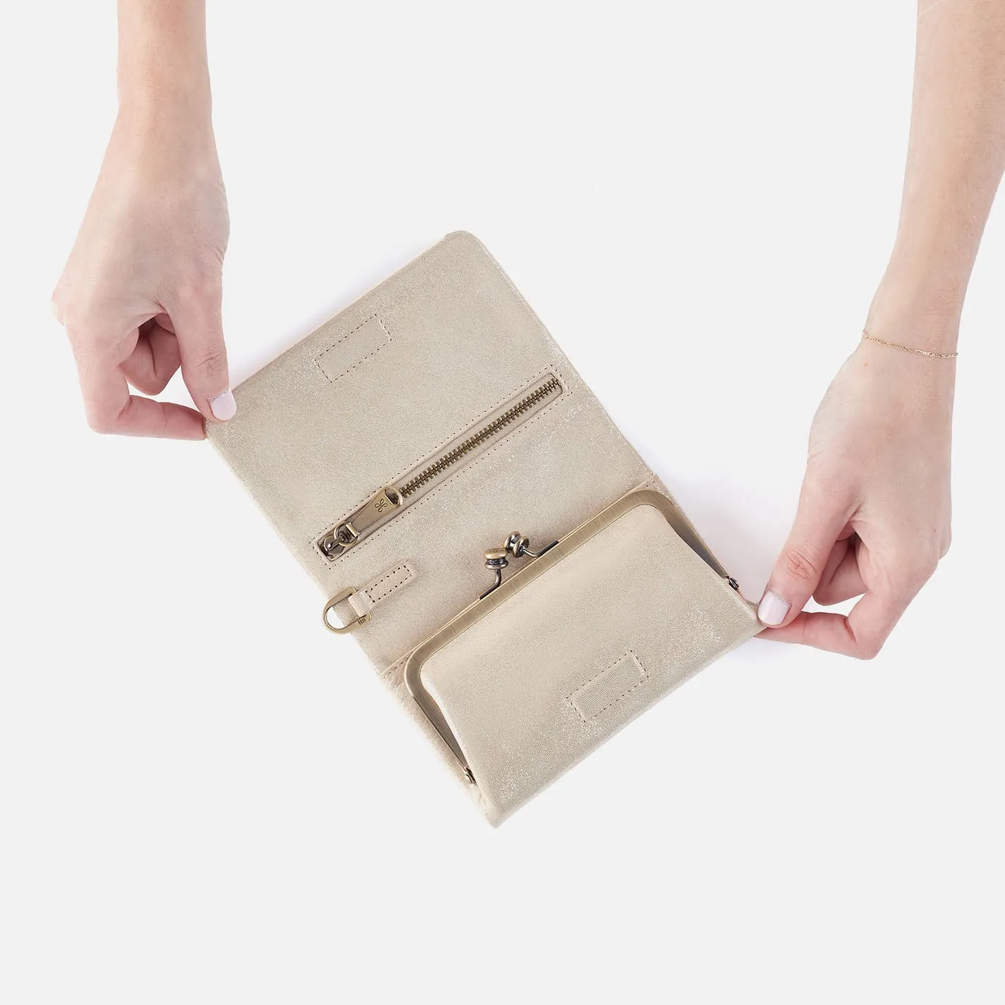 Ross Bead Wristlet In Metallic Leather - Sand Shimmer