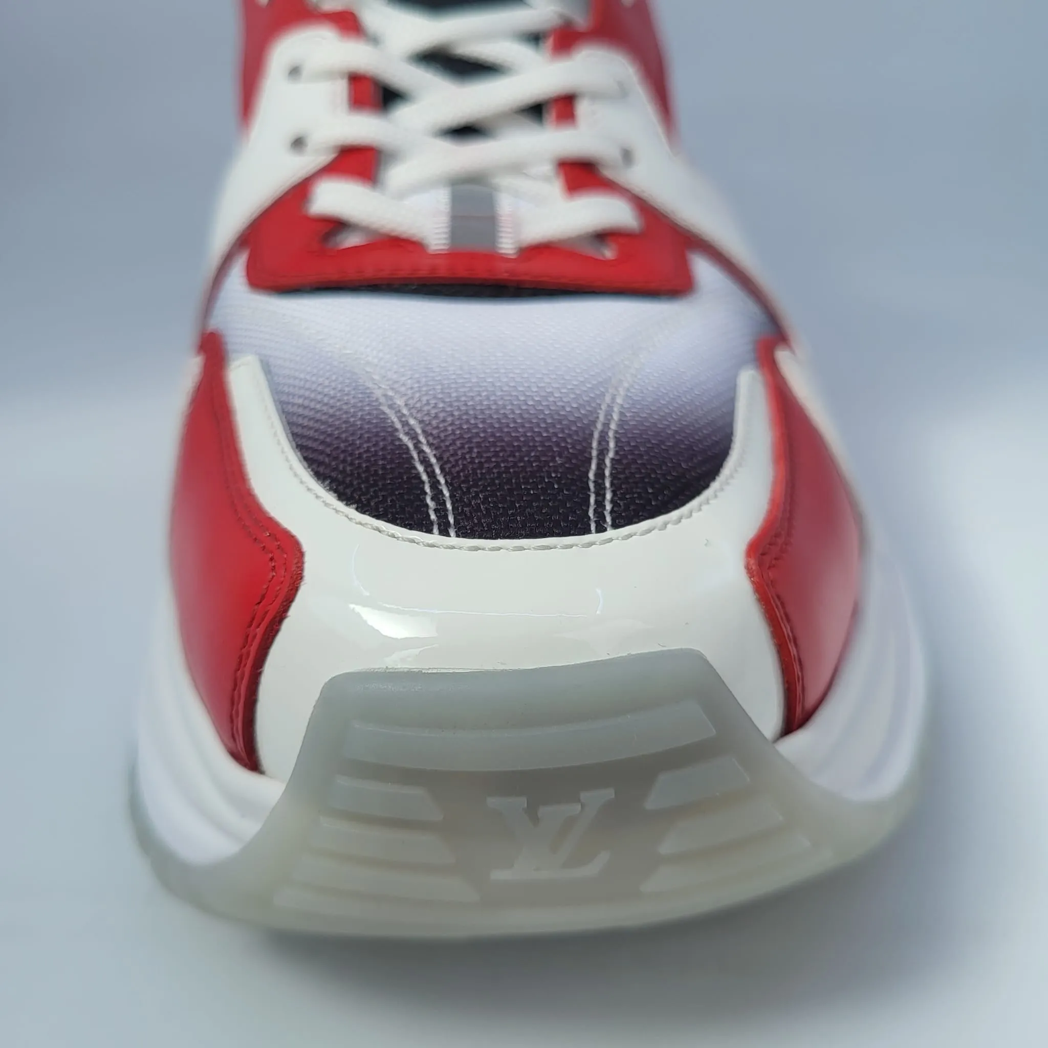 Run Away Pulse Sneaker